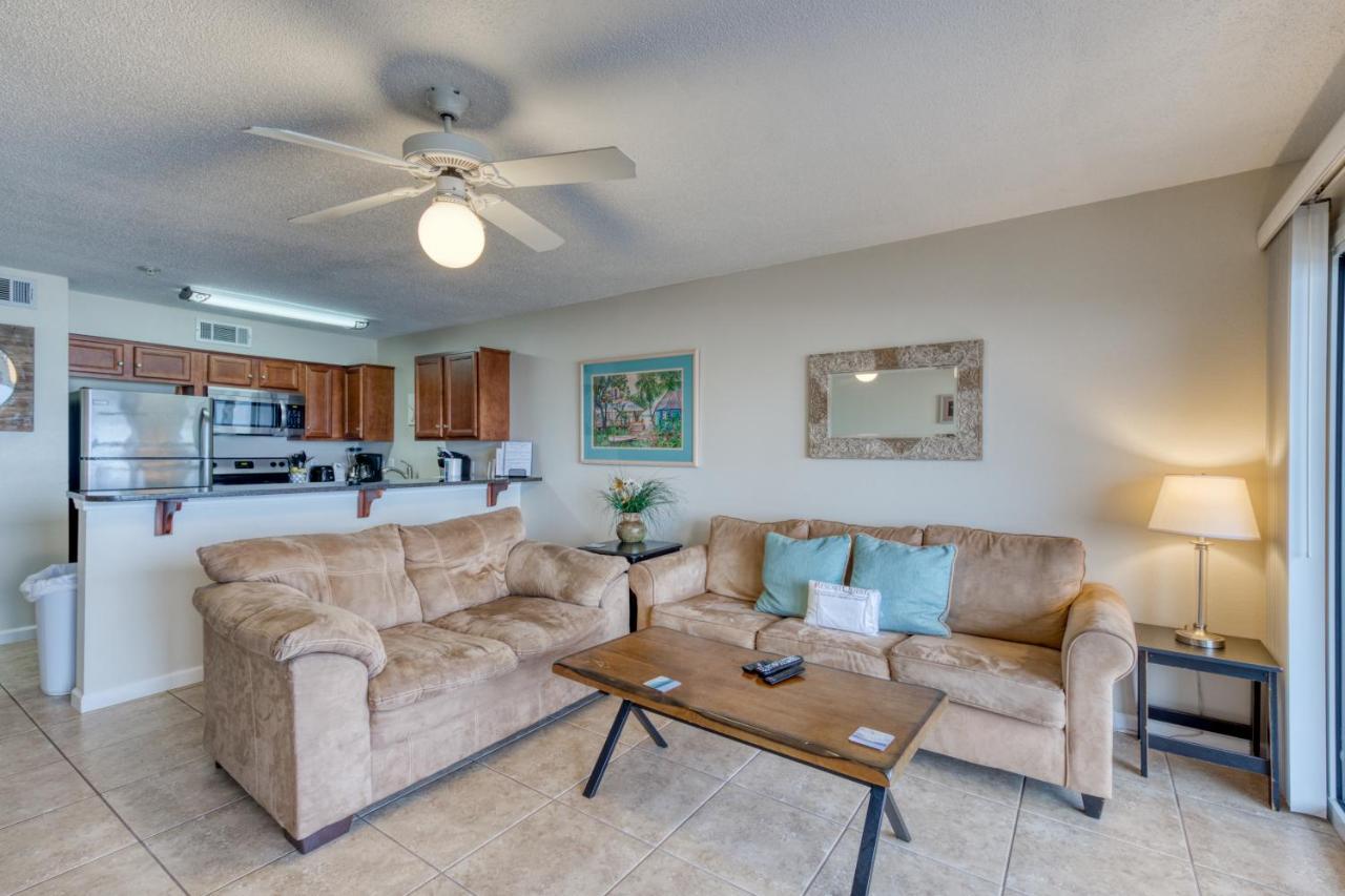 Crystal Sands Apartment