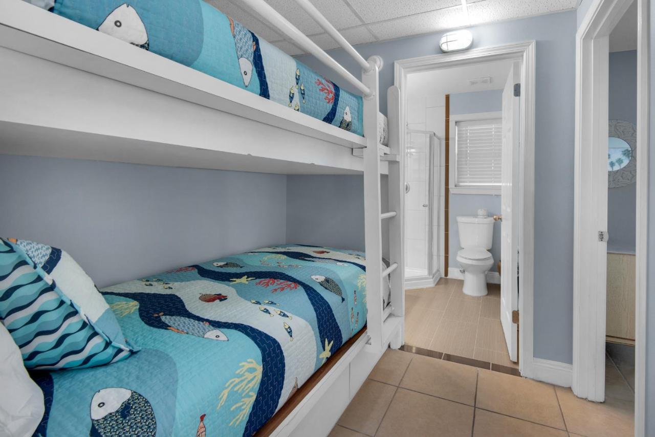 Nantucket Cottages 7b
