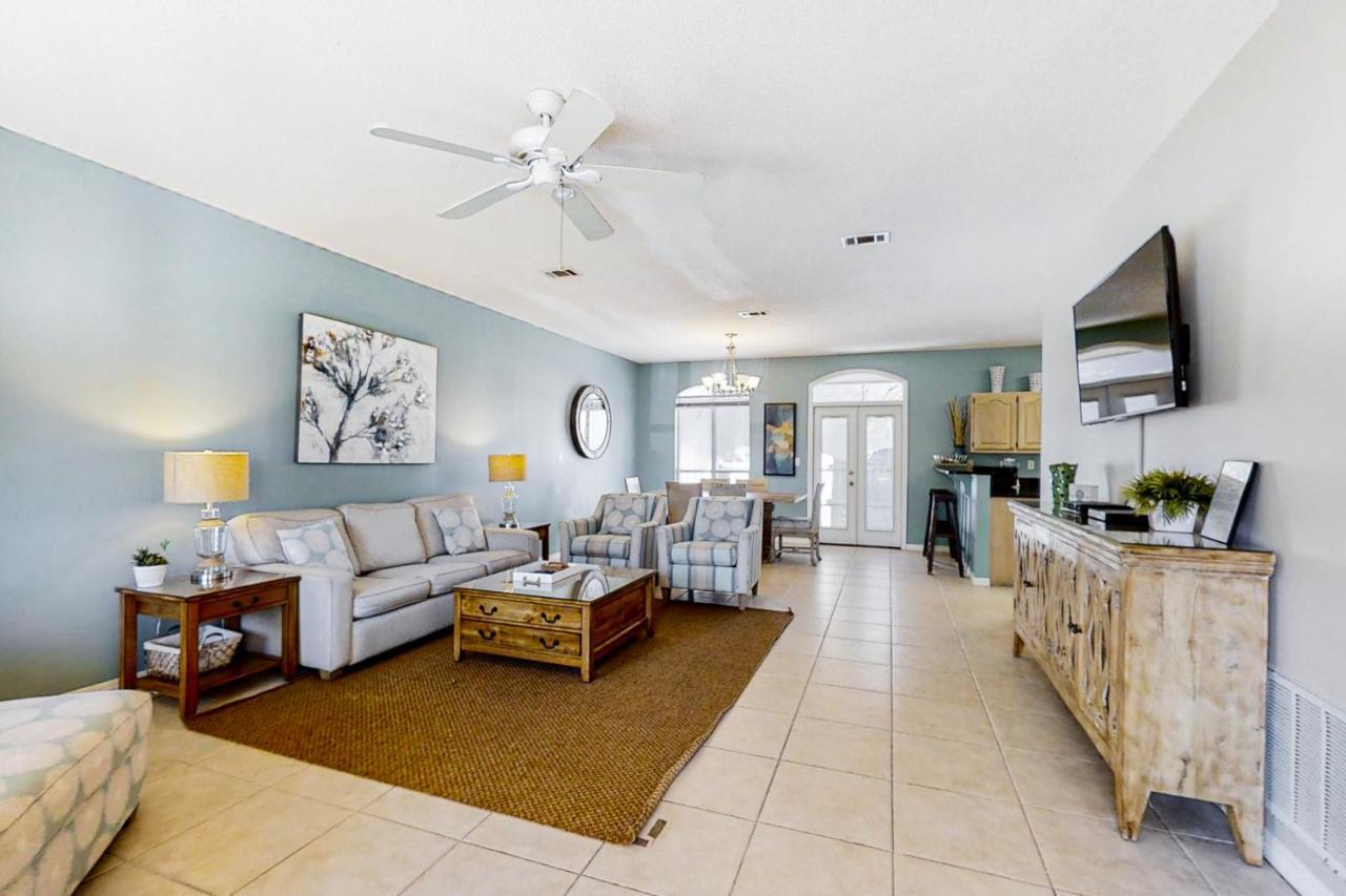 Holiday home Emerald Shores *