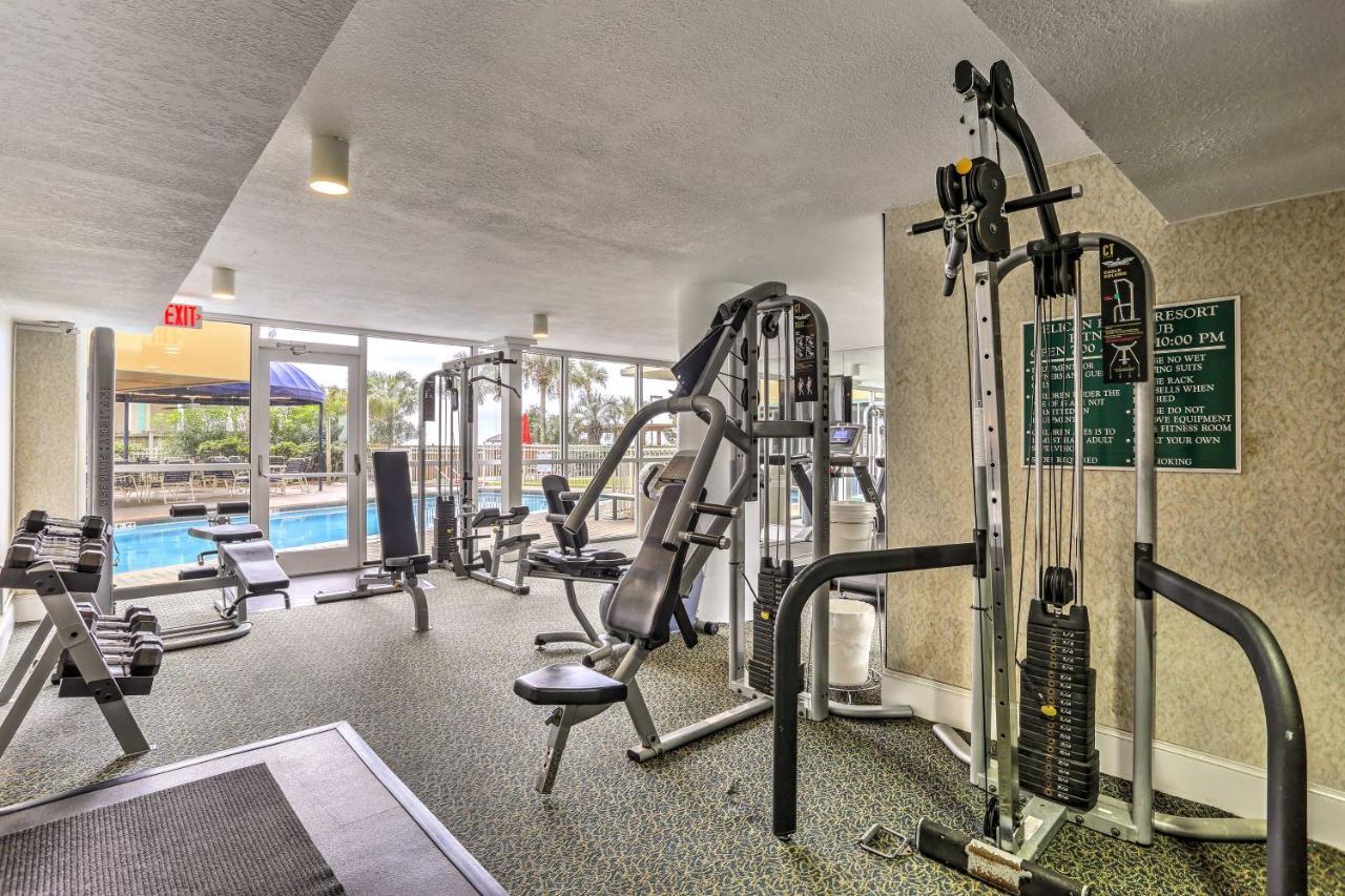 With Views, Heated Pool, And Access Apartment *