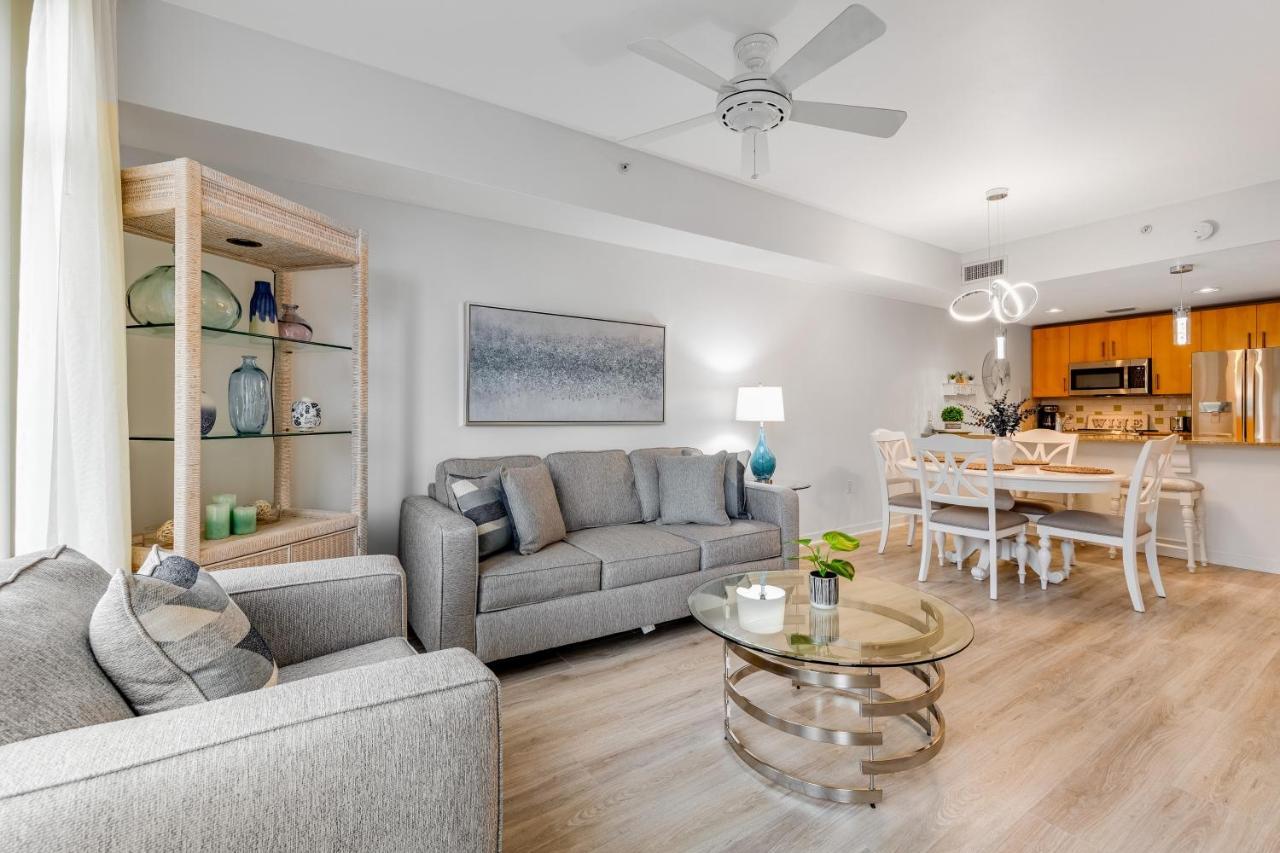 Apartment Elation #5306