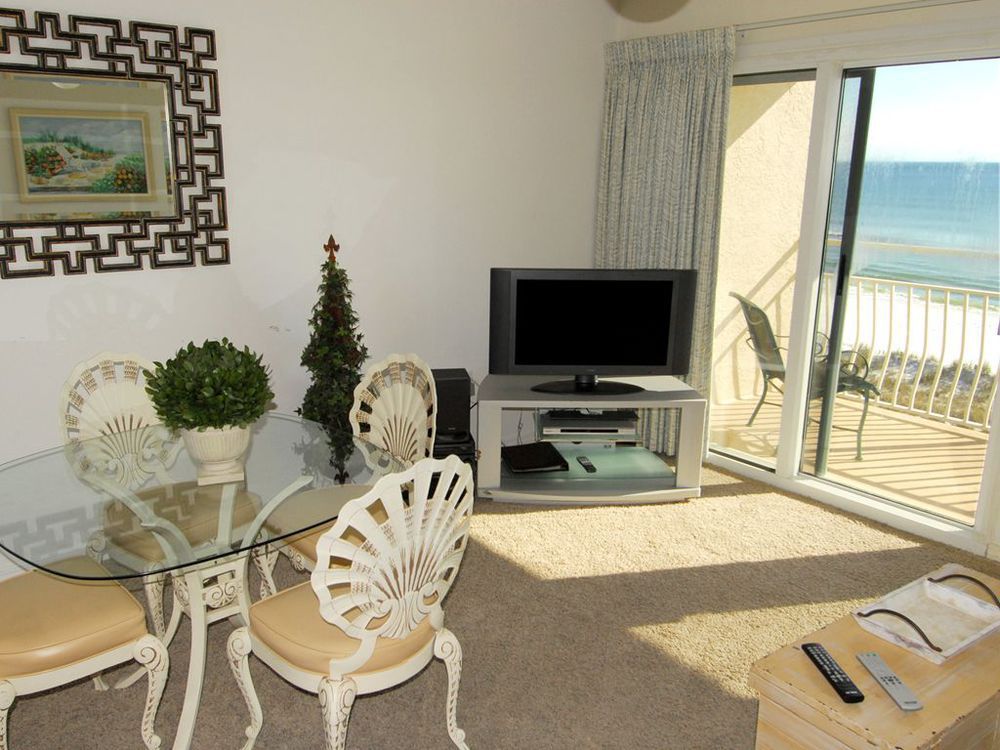 Crystal Sands Apartment