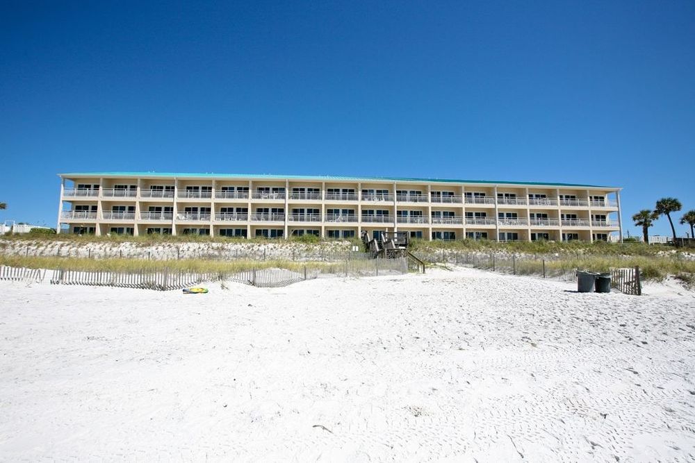 Crystal Sands Apartment *