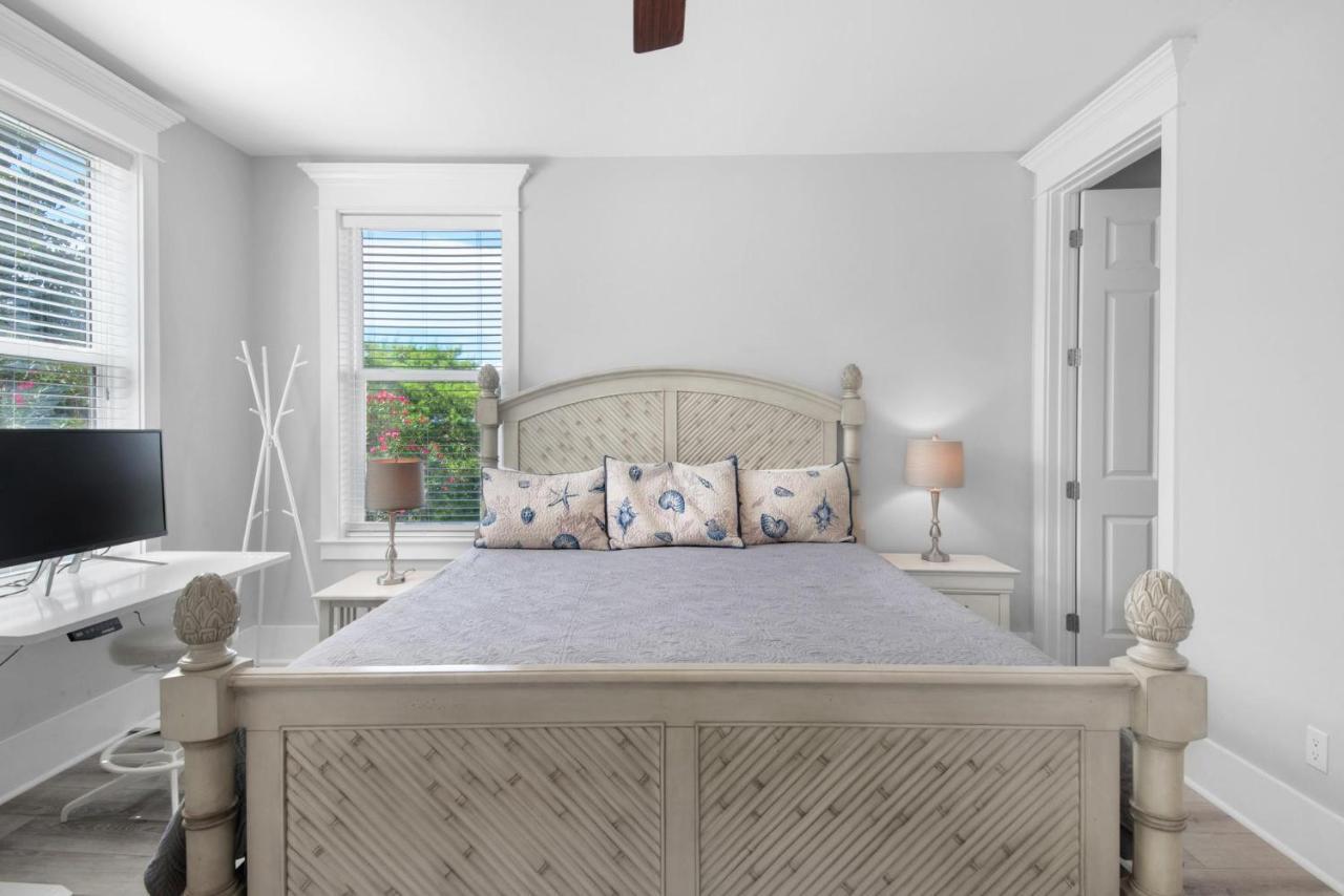 Miramar 120 Holiday home