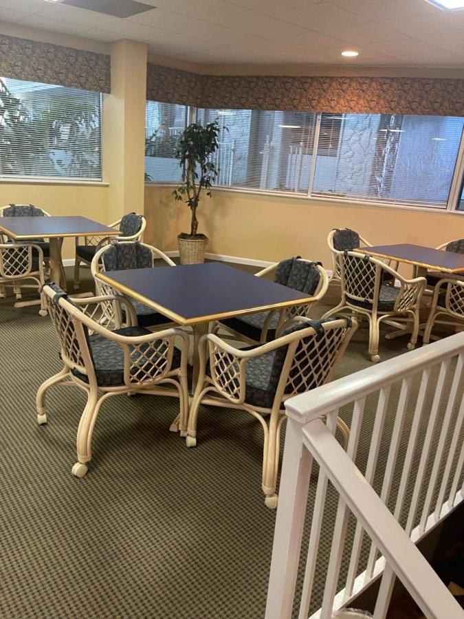 Club Hotel Destin
