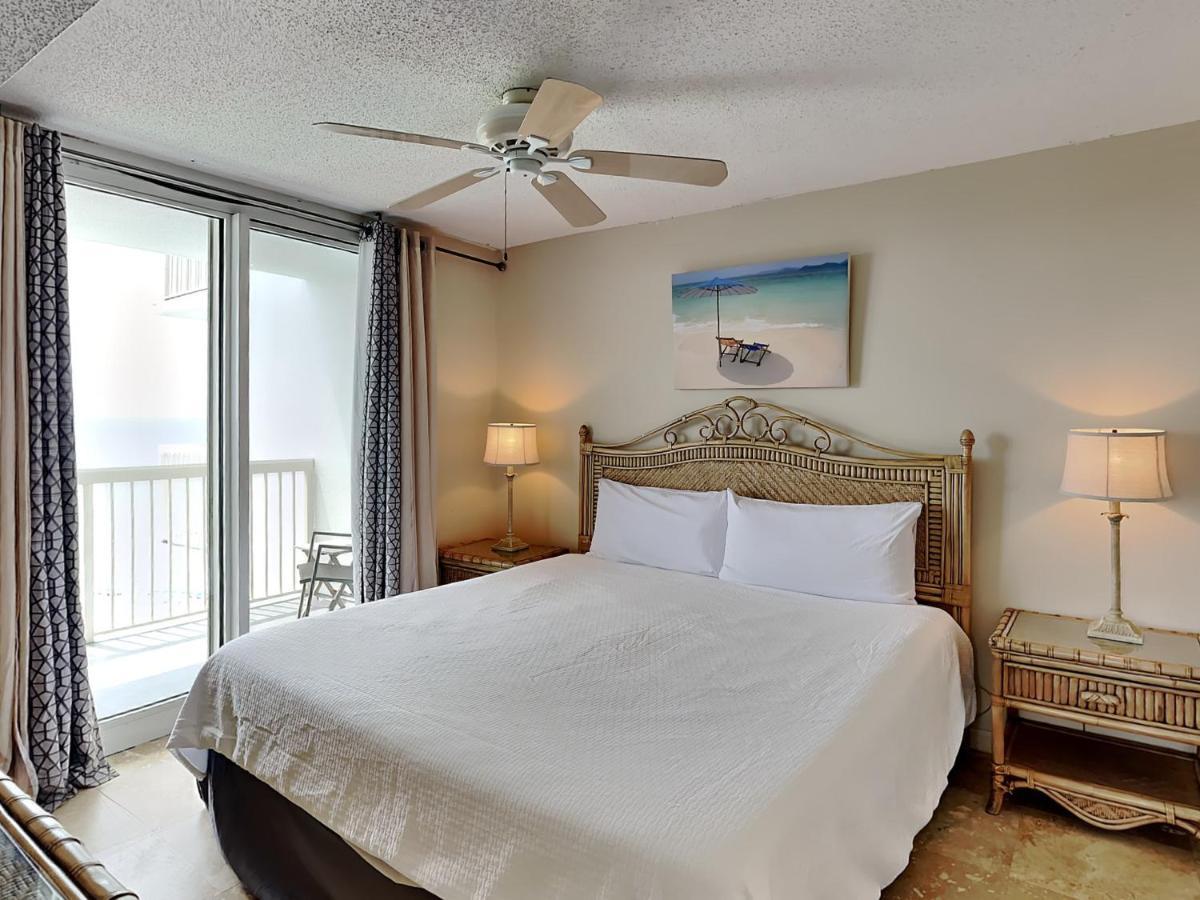 In With Outdoor Swimming Pool And 2 Bedrooms Destin