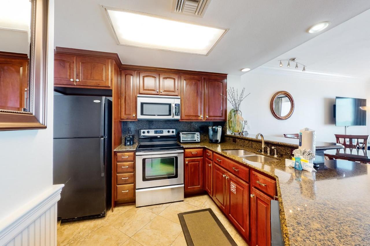 Apartment Sterling Sands 212