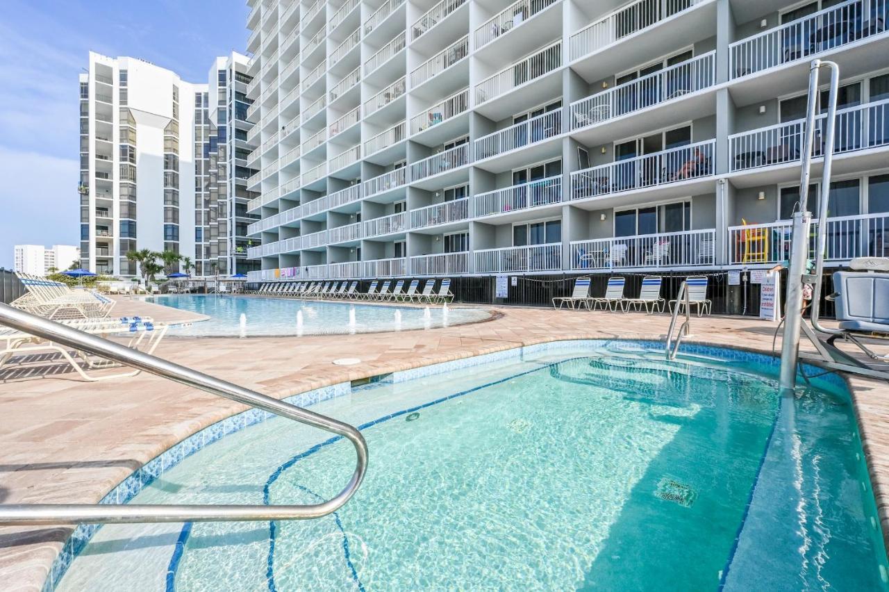 In With Outdoor Swimming Pool And 2 Bedrooms Apartment Destin