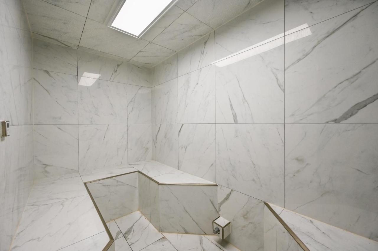 In With Outdoor Swimming Pool And 2 Bedrooms Apartment Destin