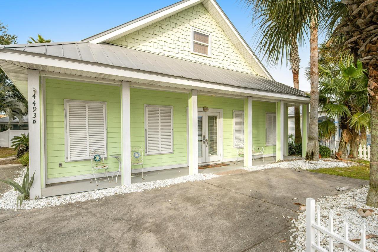 Holiday home Crystal Subdivision: Key Lime Pie *
