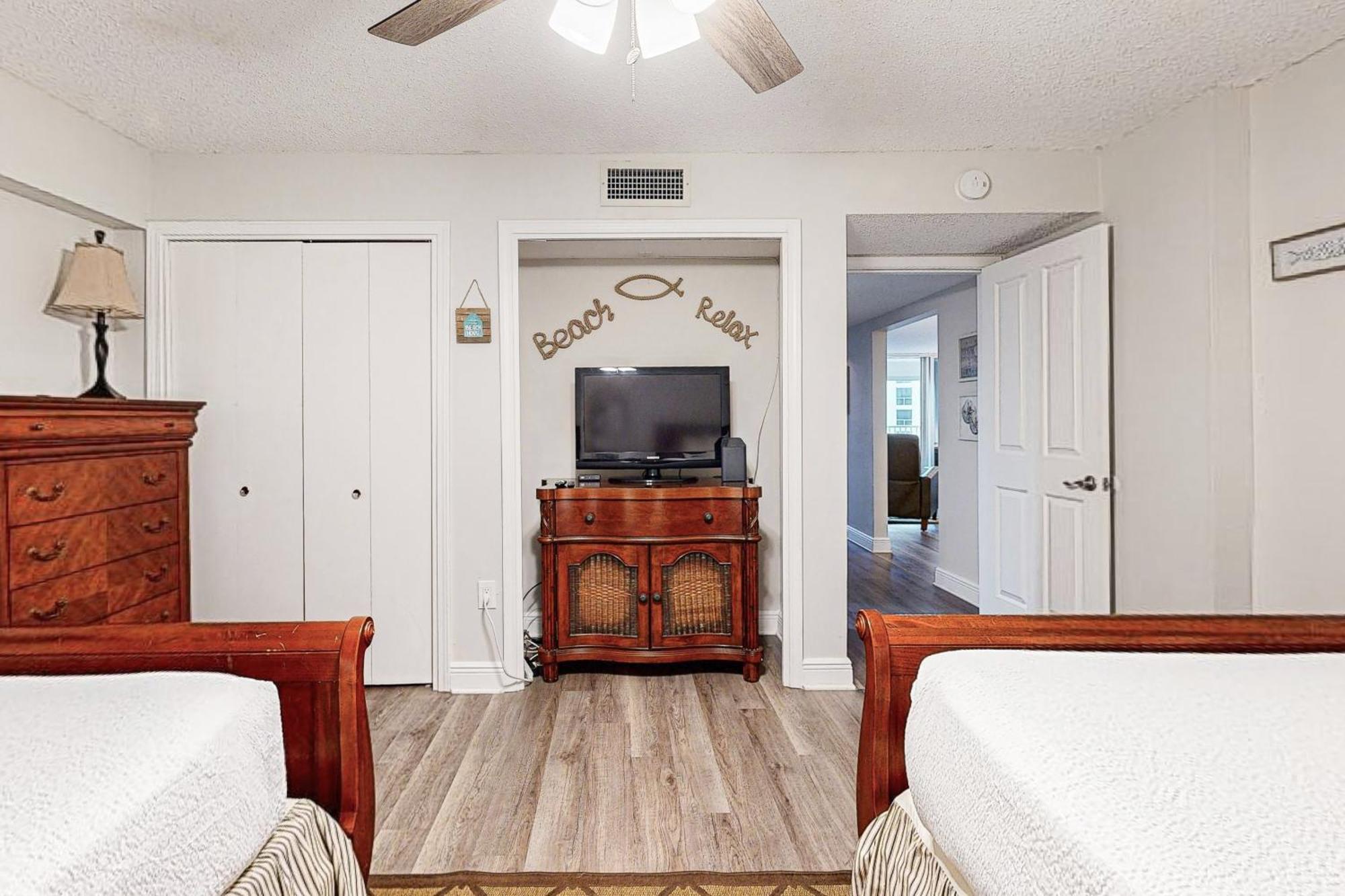 Shoreline Towers 3094 Destin