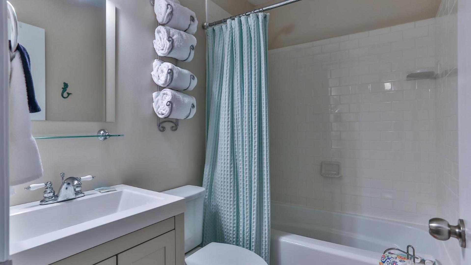 Southbay 37 Three Bedroom Townhome In The Heart Of Holiday home *