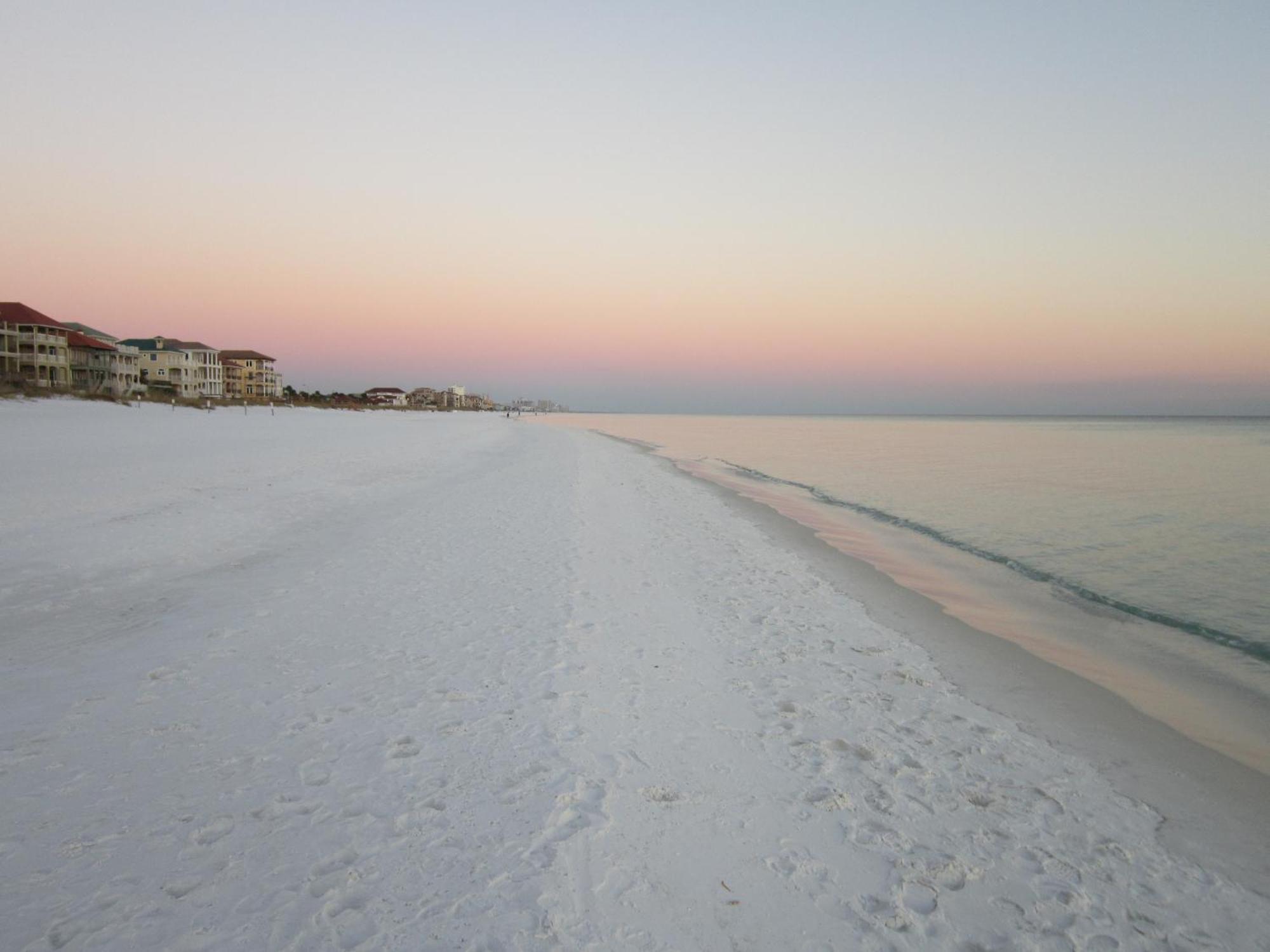 Doctor's Orders 2 Short Walk To Private Deeded Sleeps 14 Holiday home *