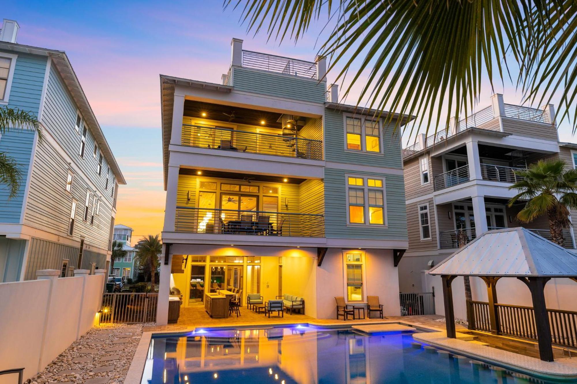 Crystal Del Mar, New! Private Pool, Gulf Views, *