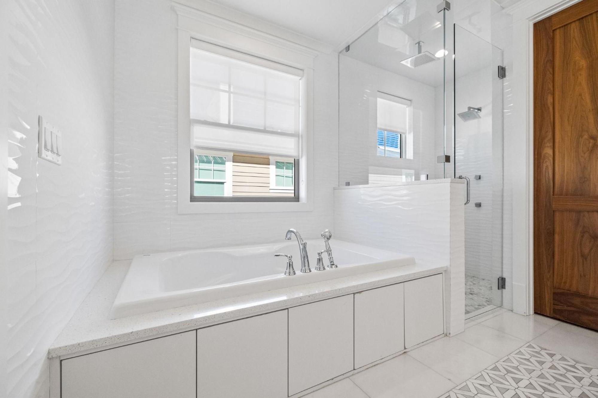 Crystal Del Mar, New! Private Pool, Gulf Views, Holiday home Destin