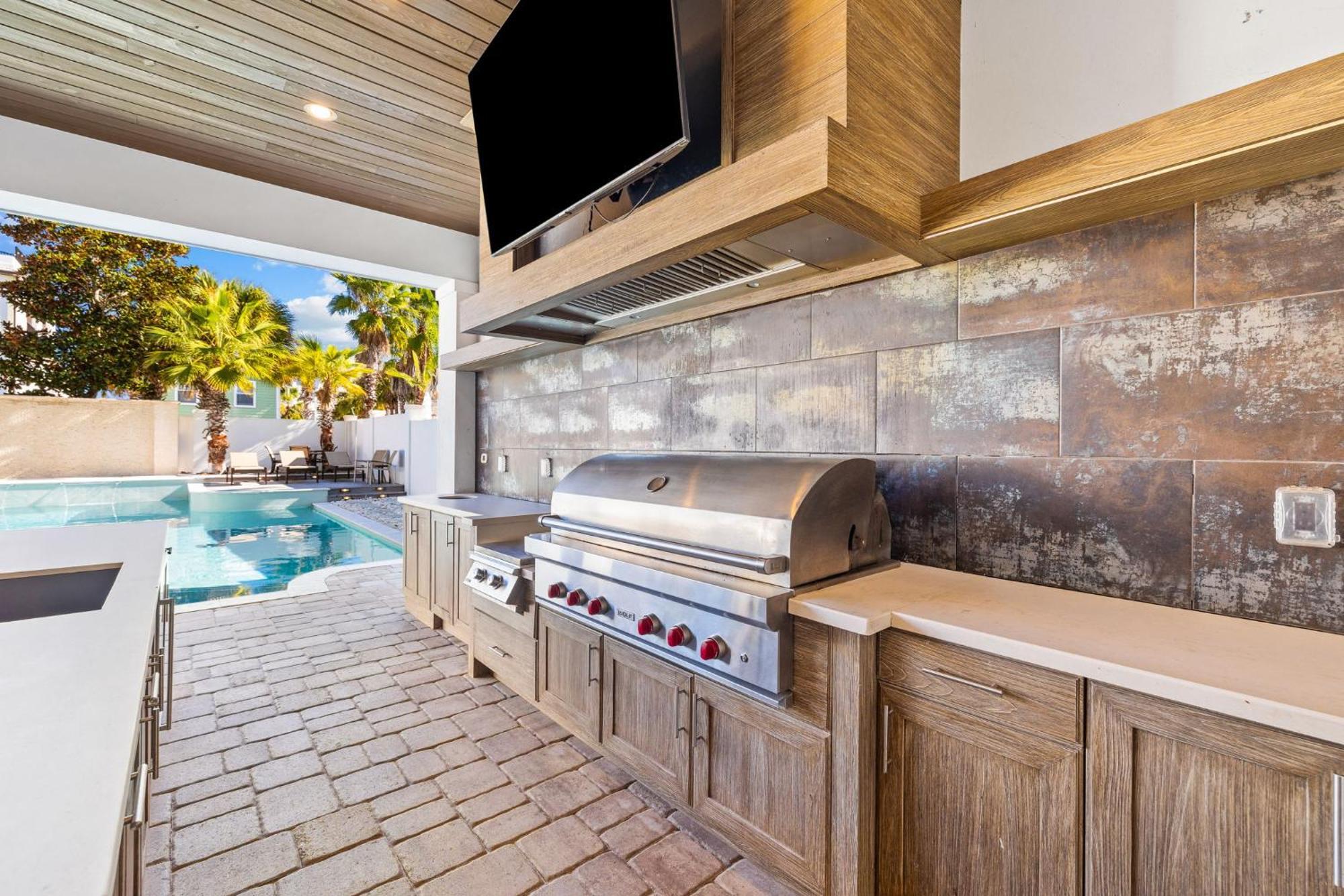 Crystal Del Mar, New! Private Pool, Gulf Views, Holiday home Destin