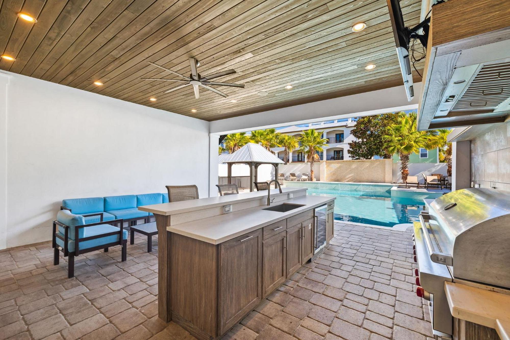 Crystal Del Mar, New! Private Pool, Gulf Views, *
