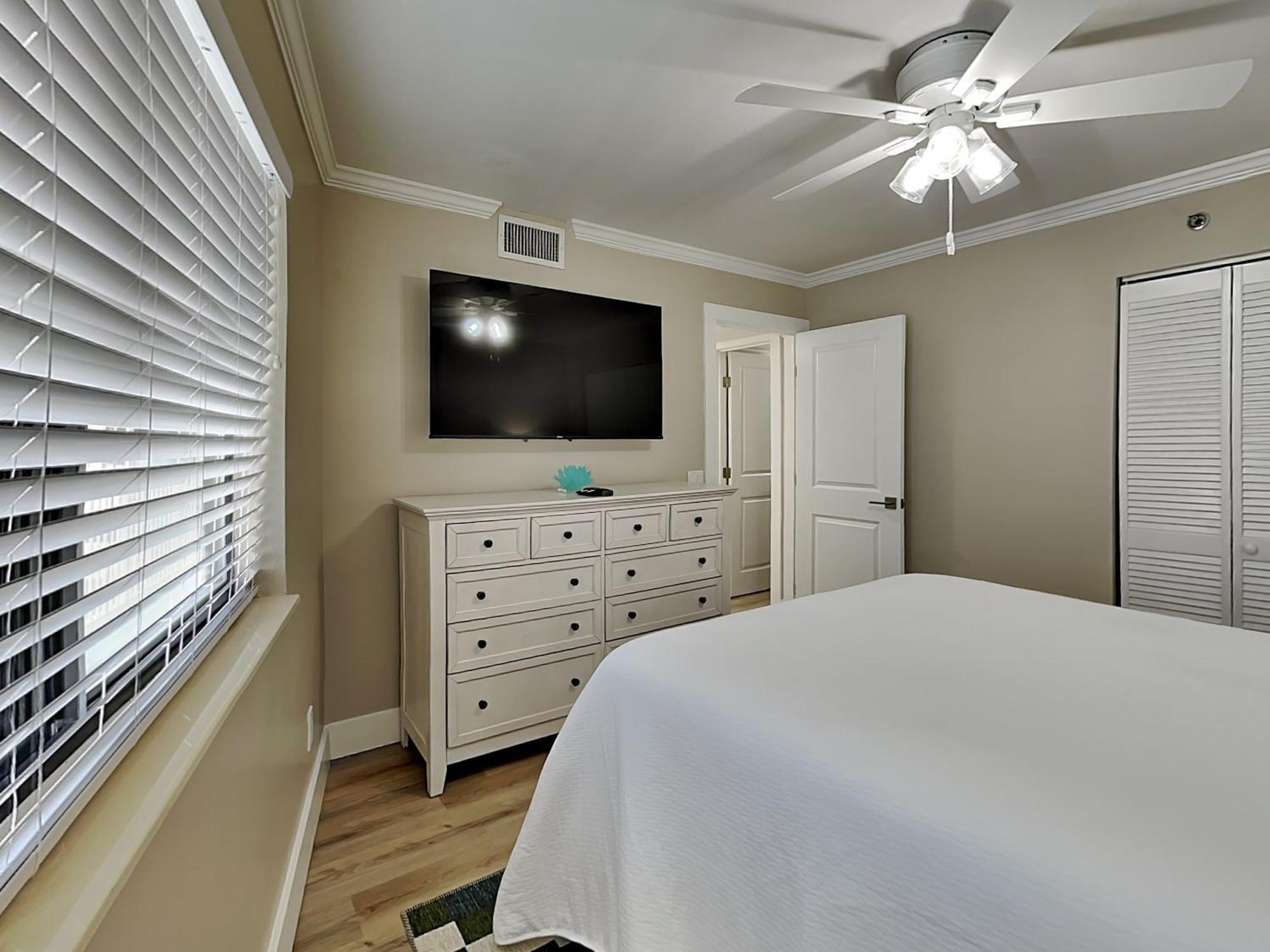 Mainsail #225 Apartment