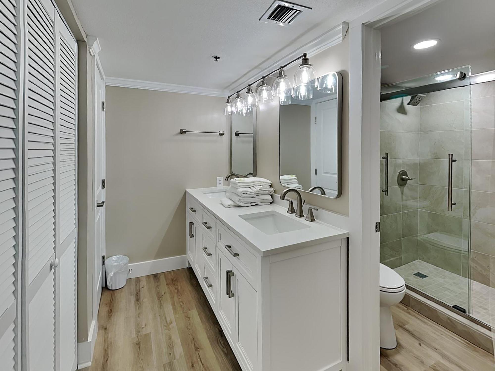 Mainsail #225 Apartment