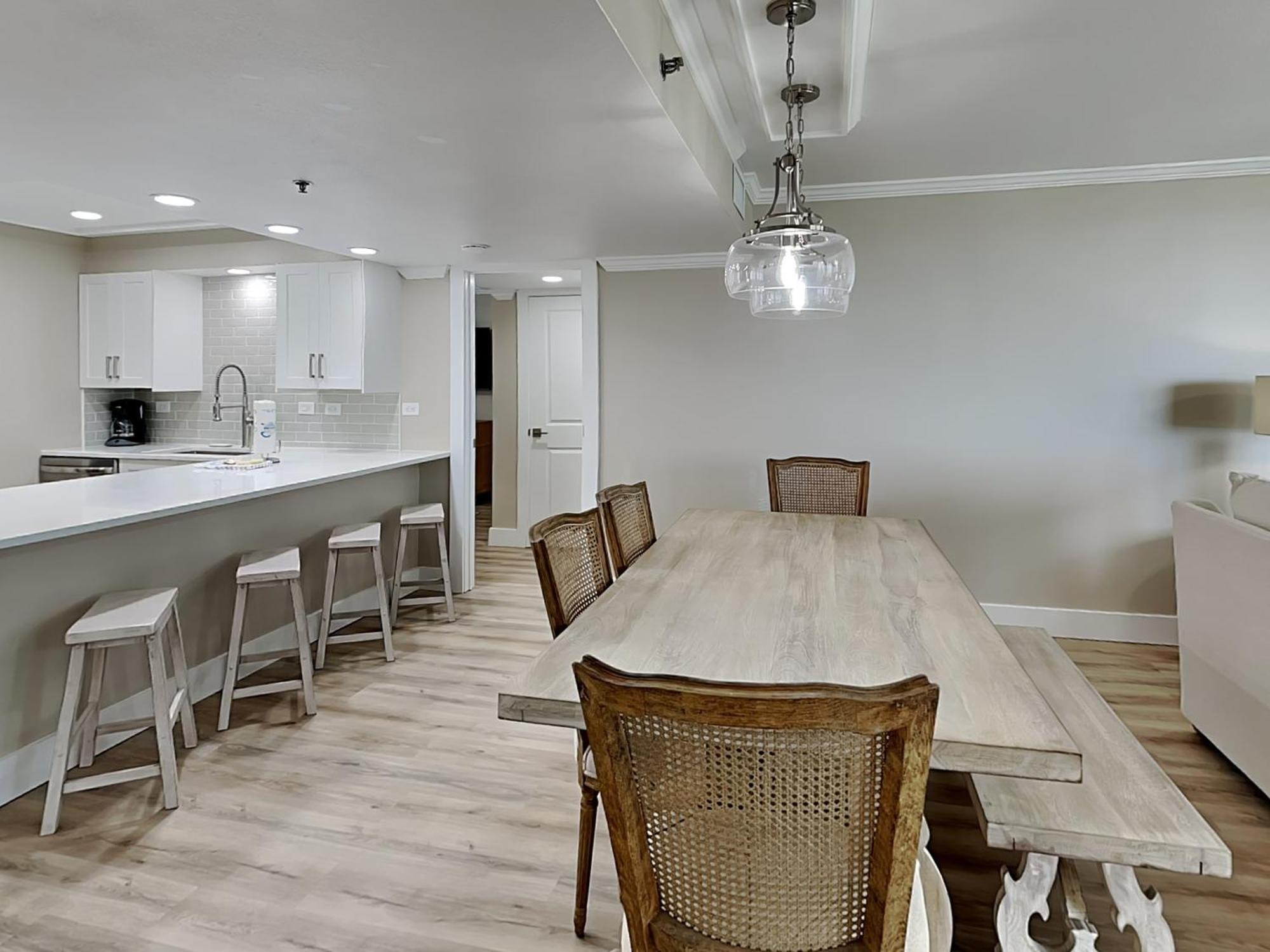 Apartment Mainsail #225 *