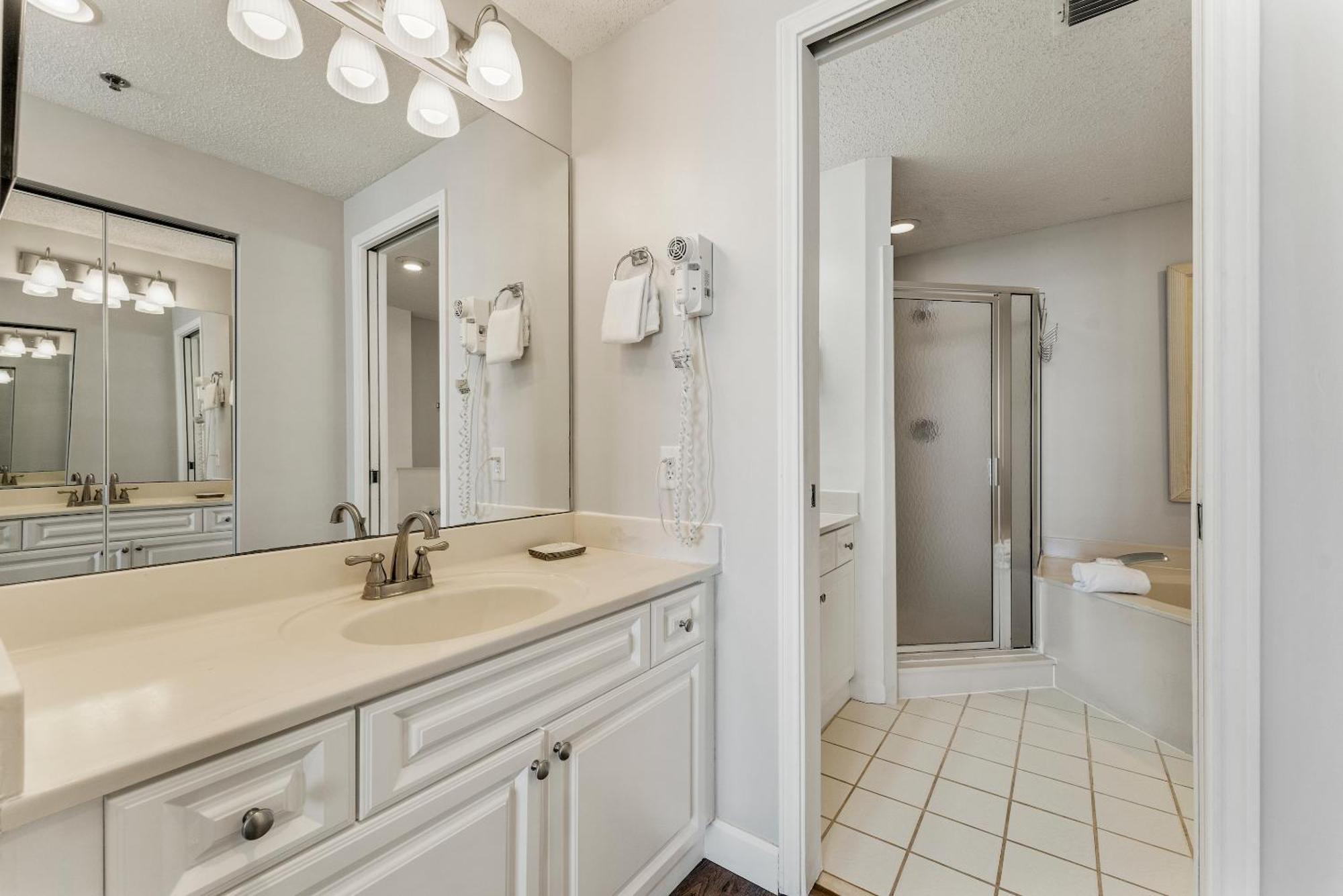 Apartment Sterling Sands By Panhandle Getaways Destin