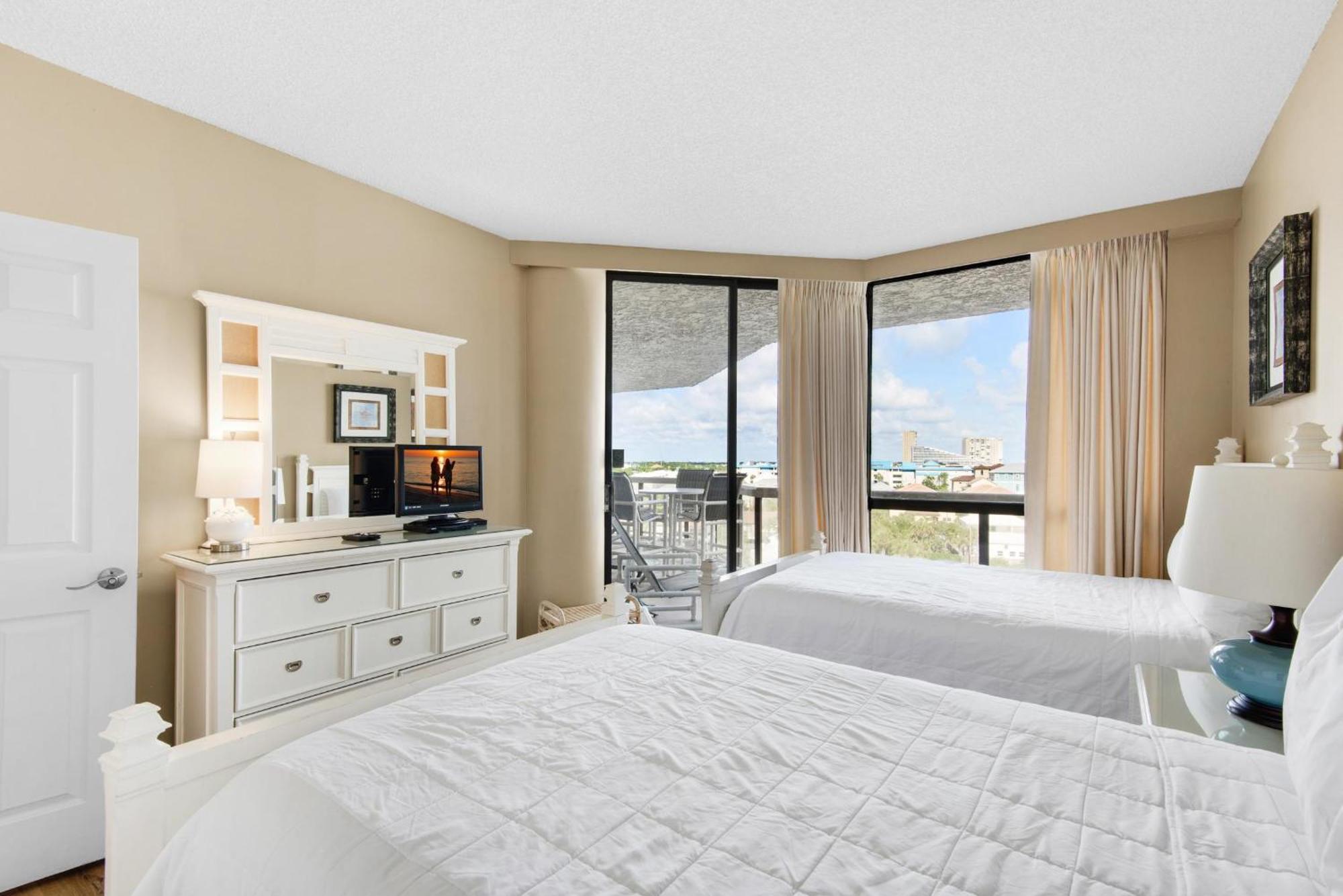 Holiday home Surfside #505 *