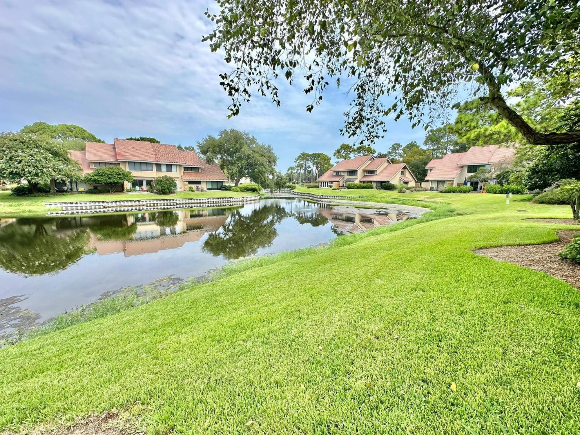 5080 Beachwalk