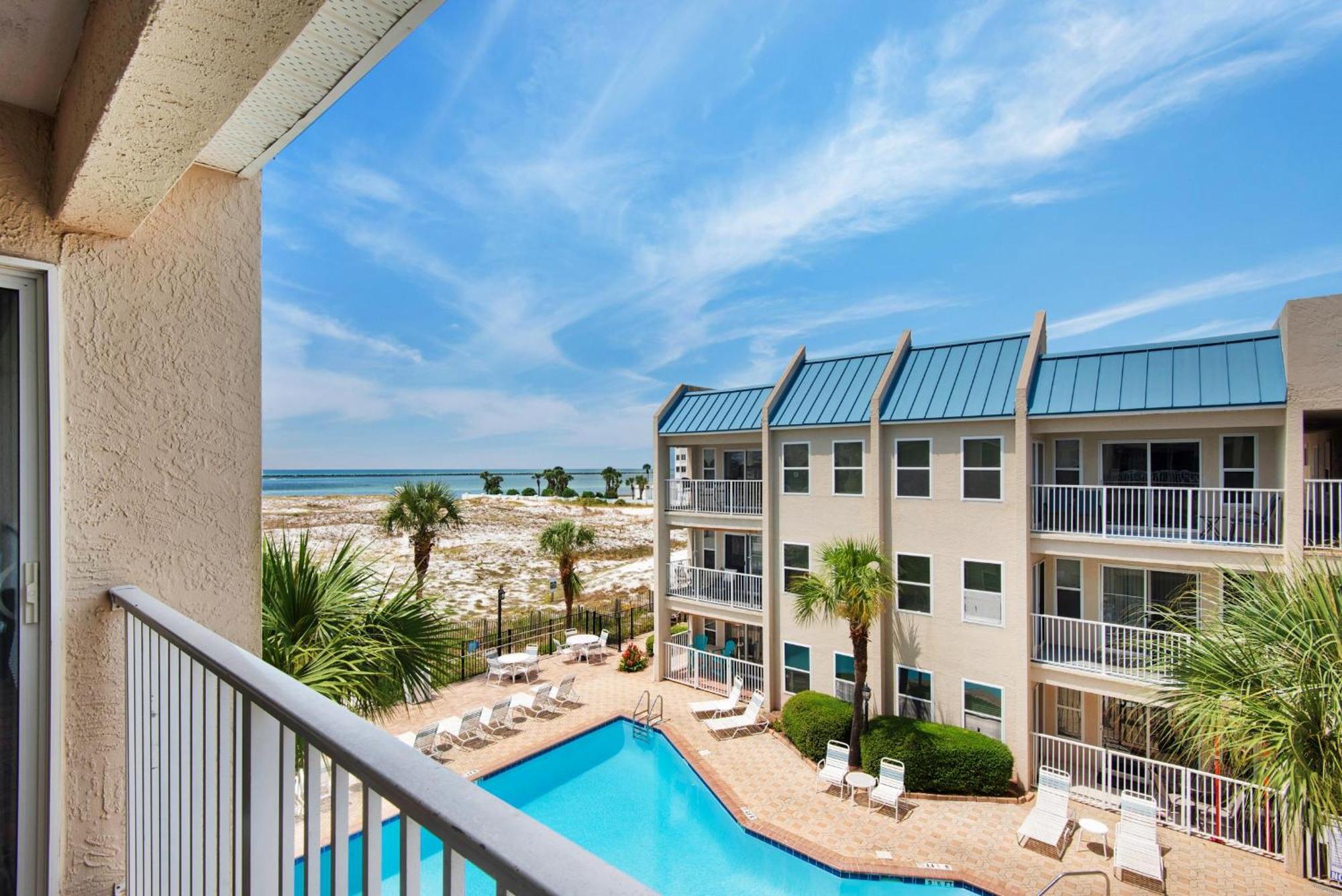 Holiday home Poolside #302- Harry's House Destin