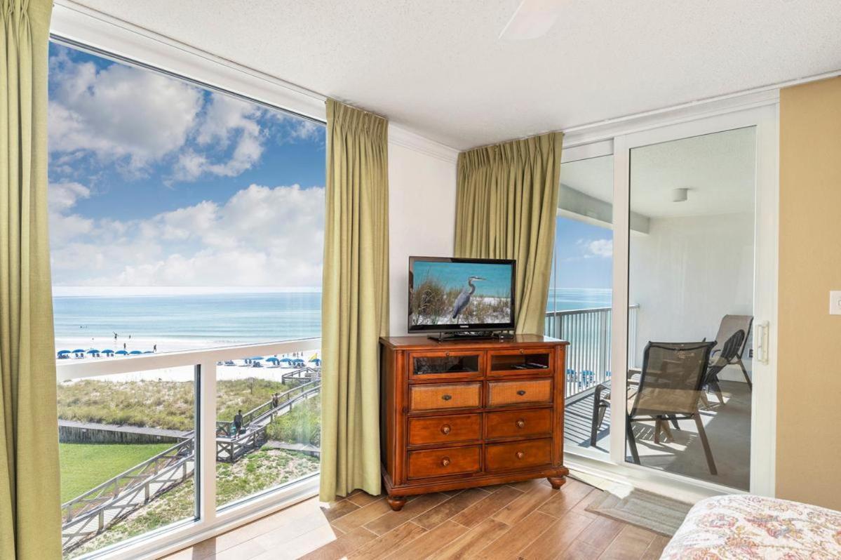 2054 Shoreline Towers Front Spacious With Open Balcony Holiday home