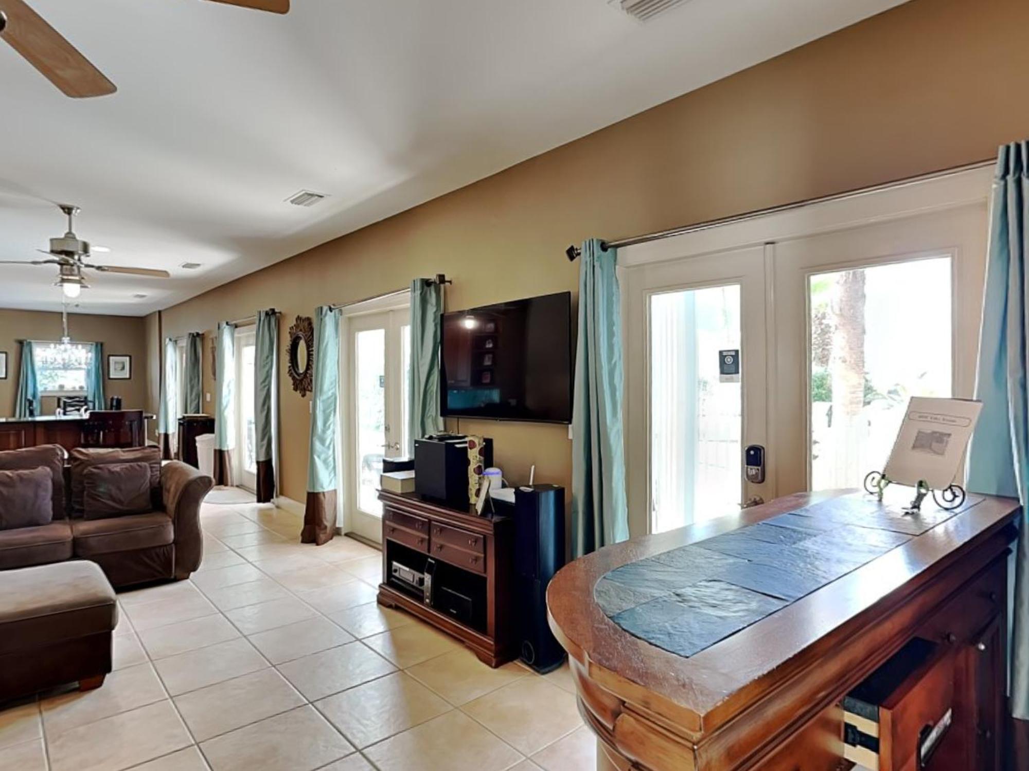 1 Cozy Cove Holiday home