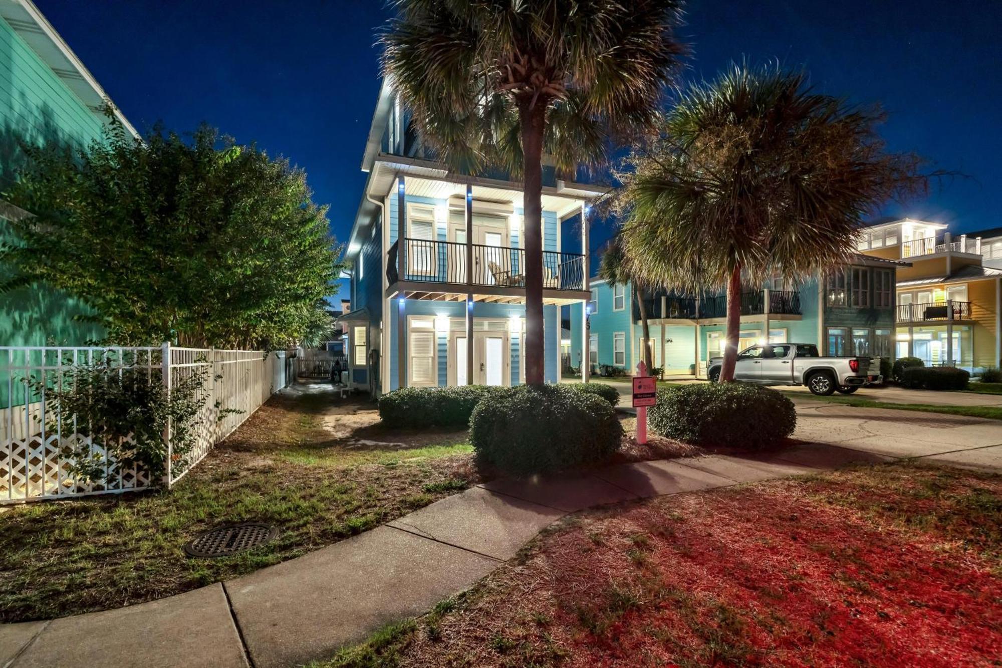 Blue Coconut Holiday home Destin