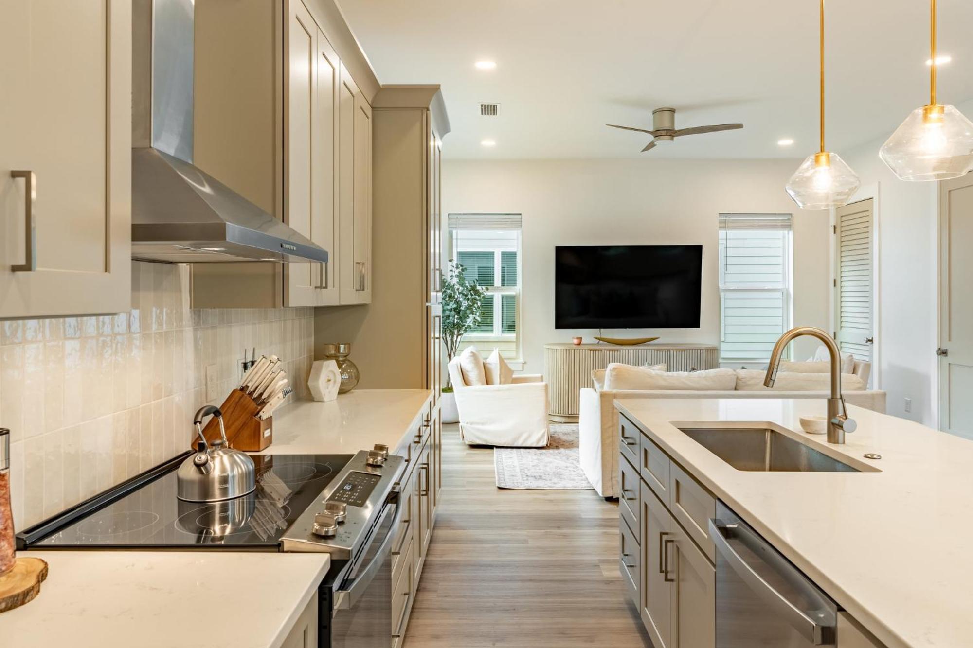 Holiday home Alora By Avantstay Modern Escape In Sandestin Destin