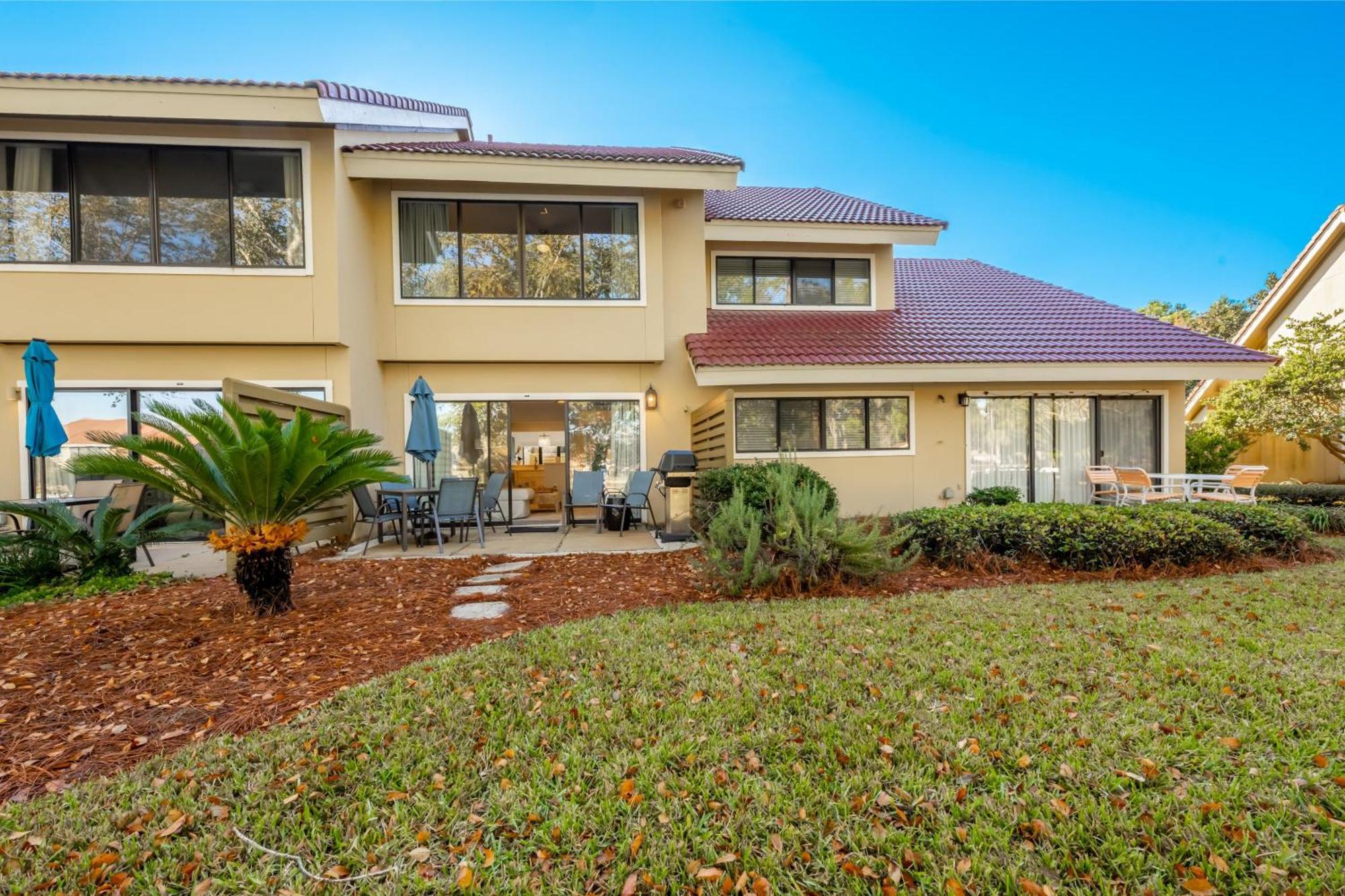 Holiday home Beachwalk 5071