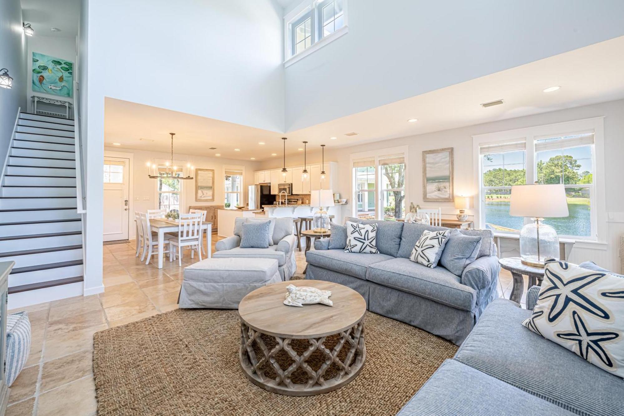1329 Laurel Grove 