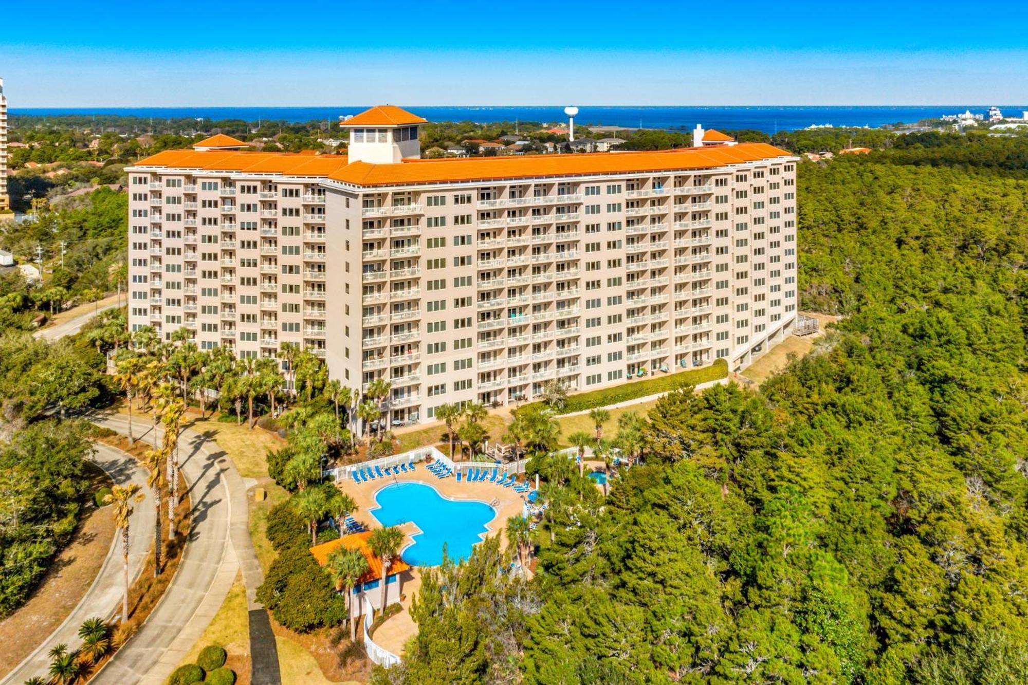 Apartment Tops'l Summit 207b Destin