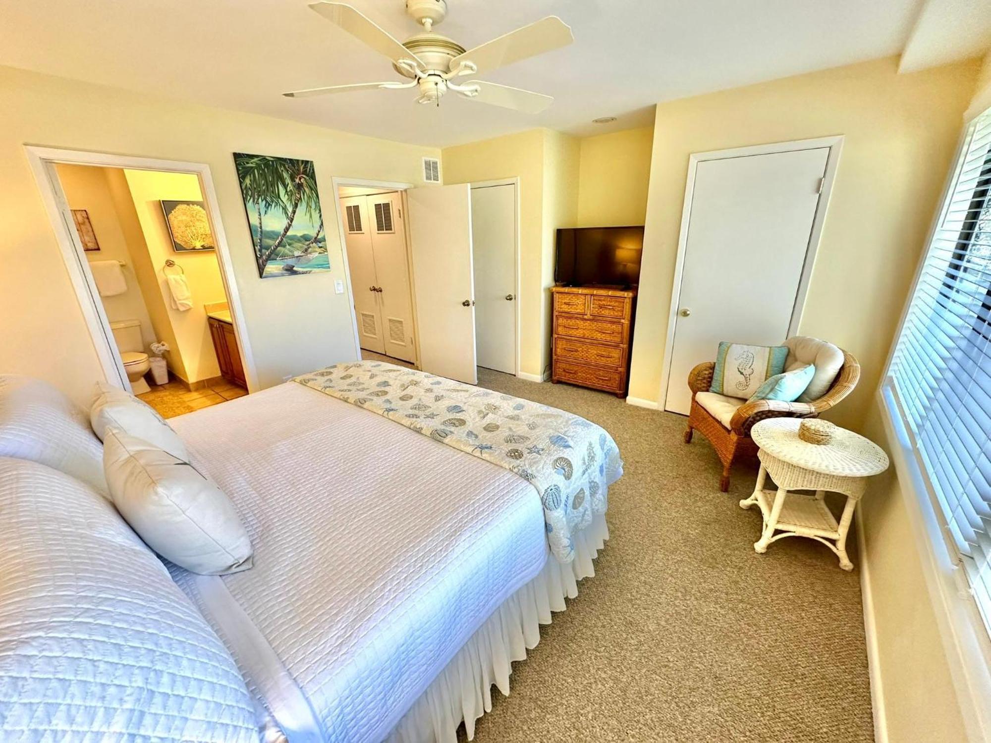 5080 Beachwalk