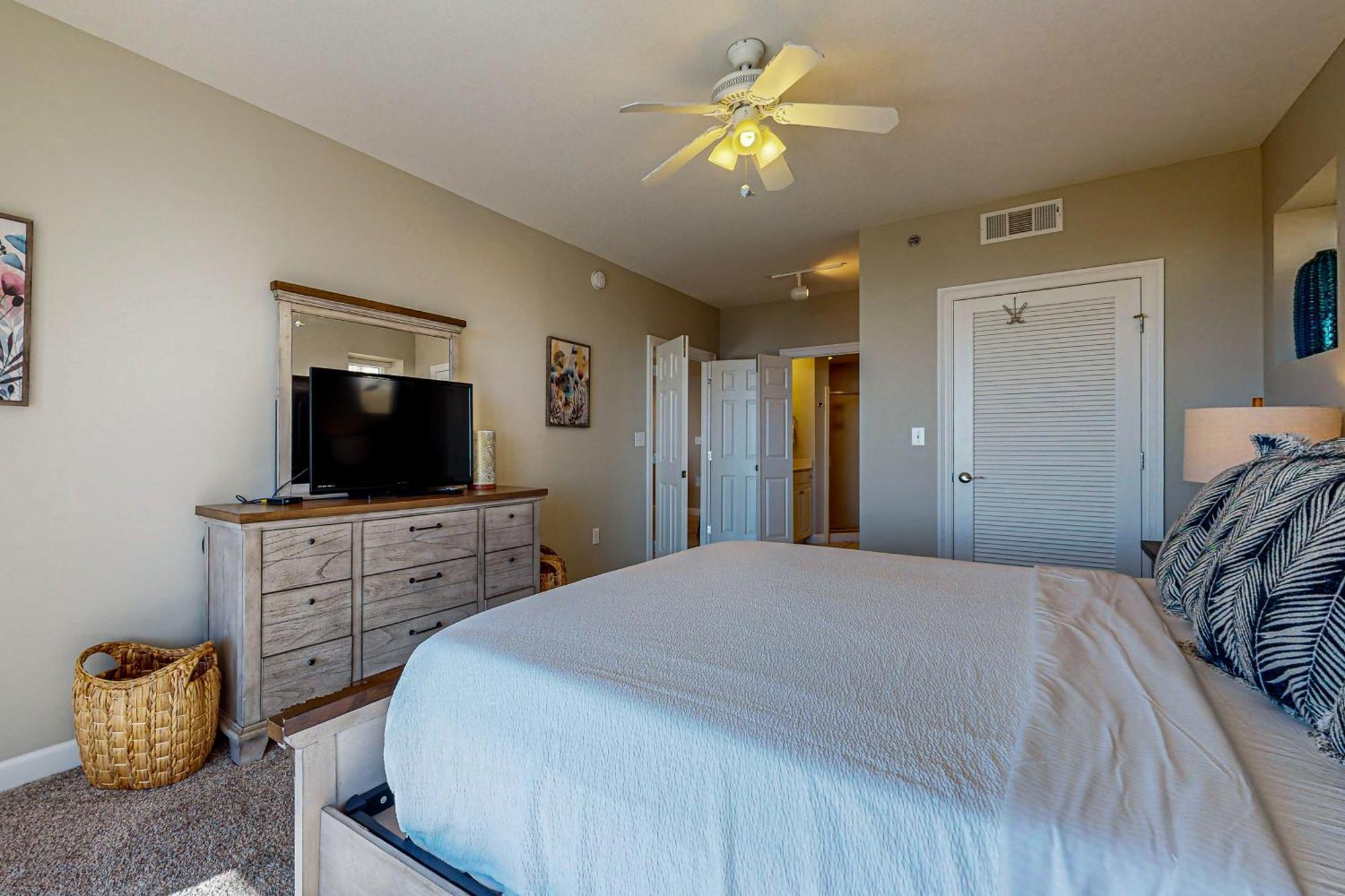Sterling Shores Apartment