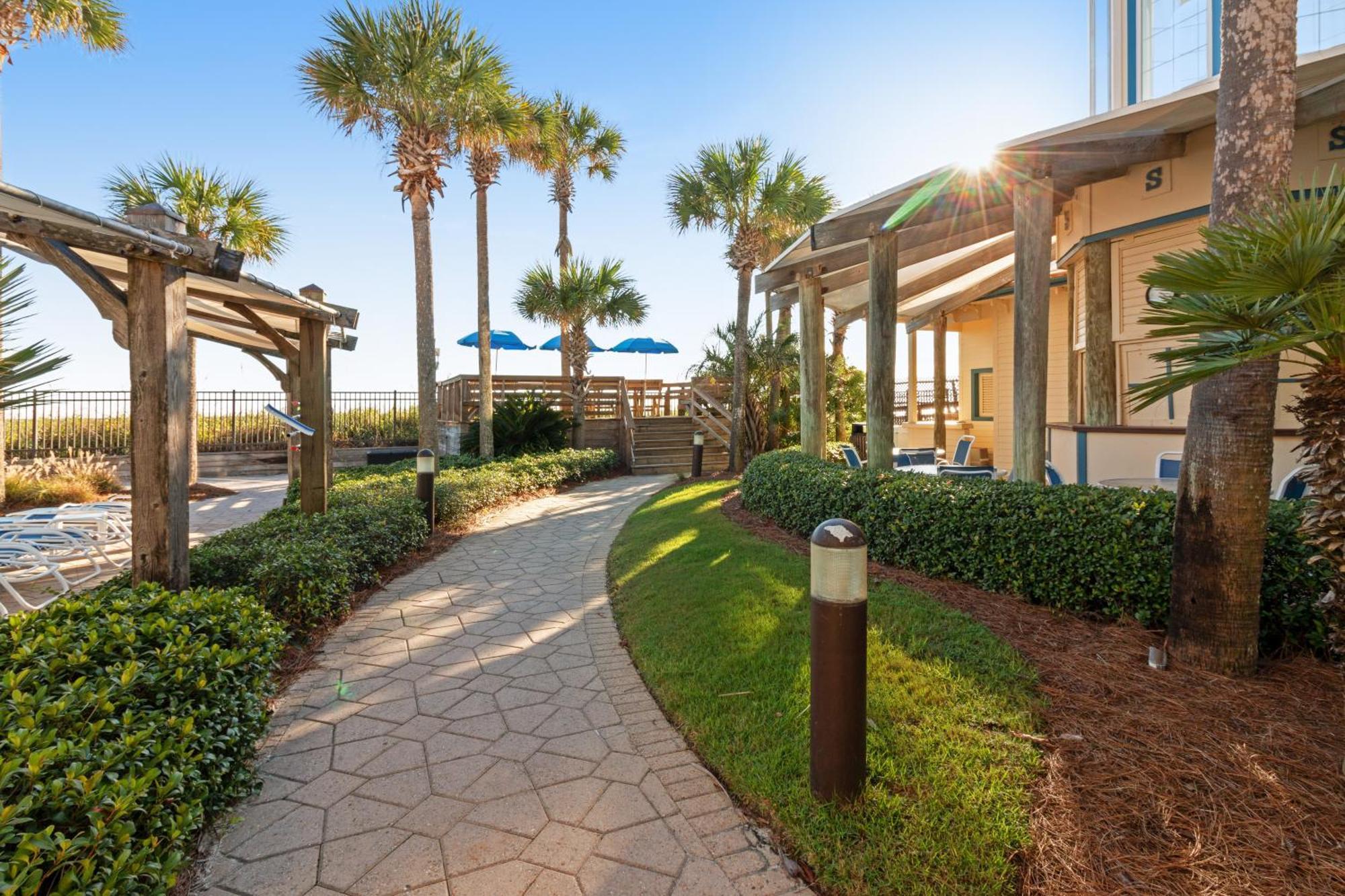 Sterling Shores Apartment *
