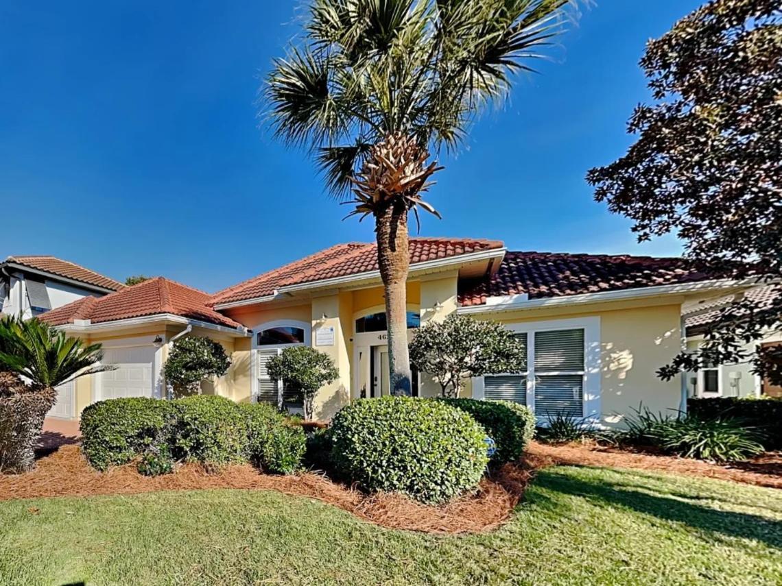 Beauty 4 Bed 3 Bath 5 Min Walk To In Gated Community *