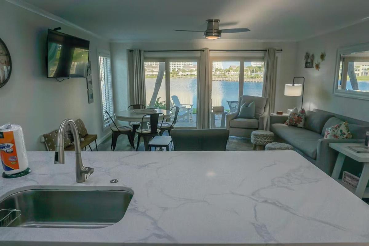 Blessings 106 * Destin