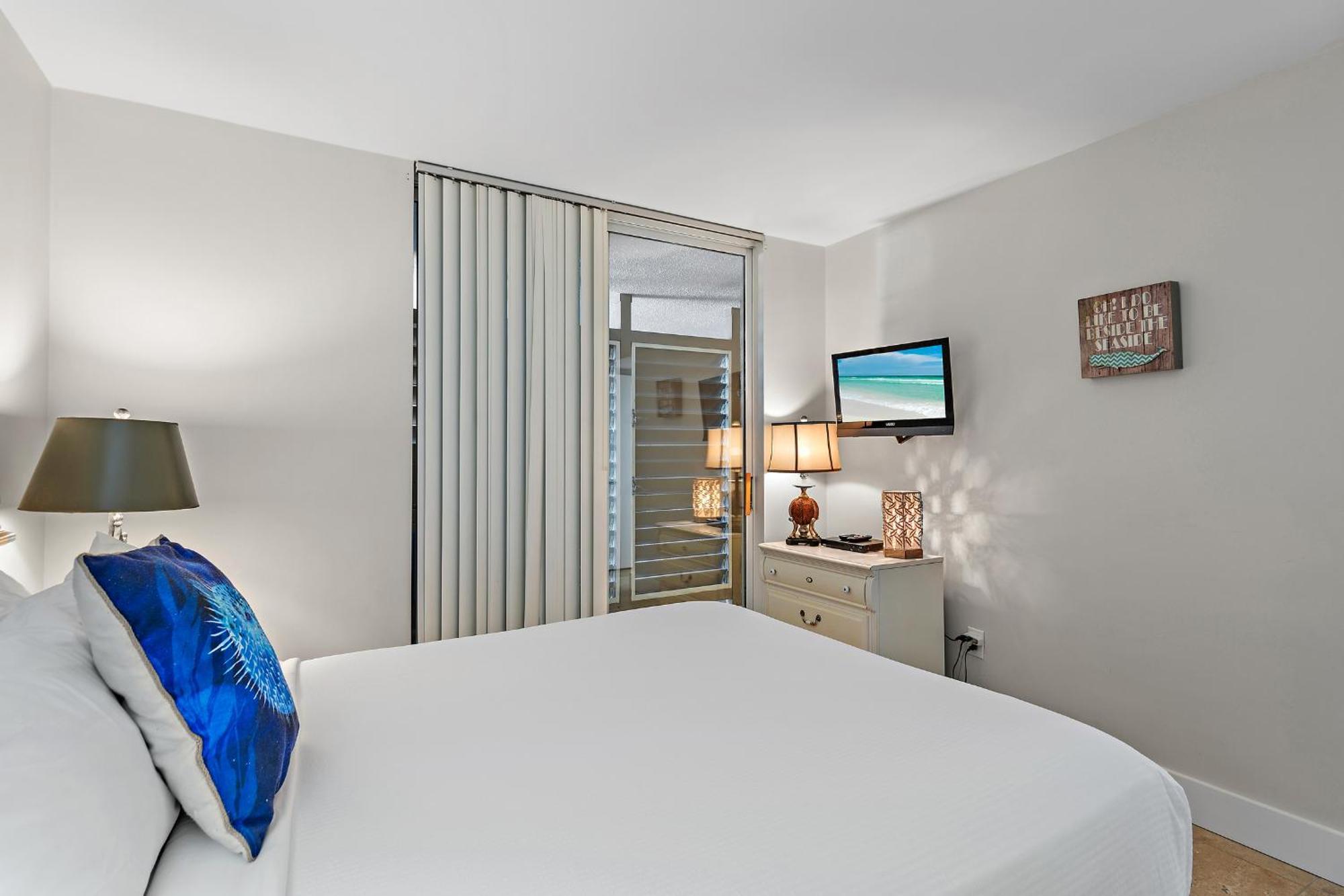 Magnolia House 502 At Pointe * Destin