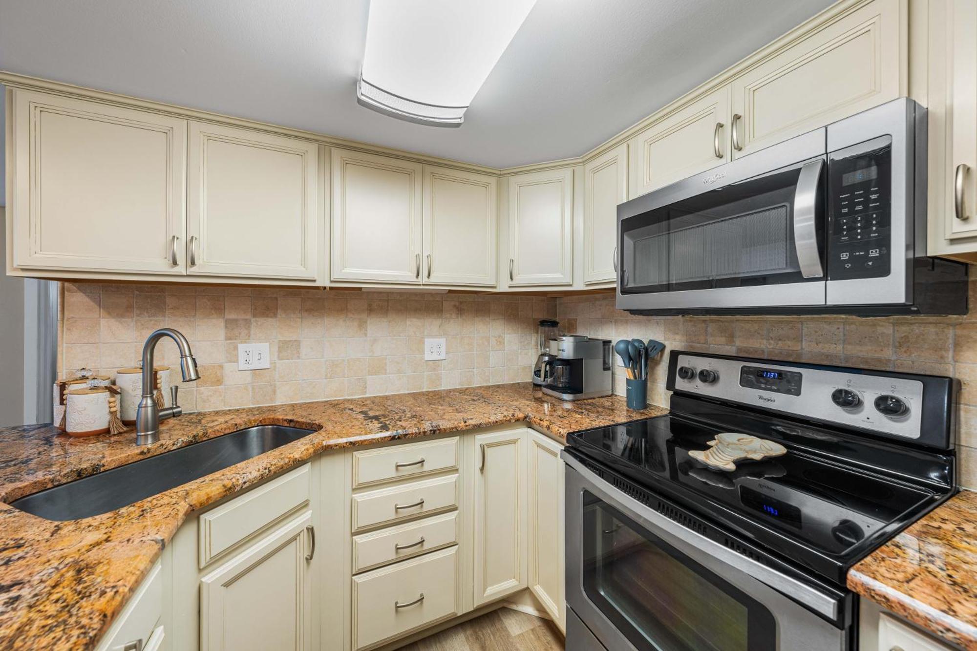 Holiday home Surf And Racquet Unit 605 *