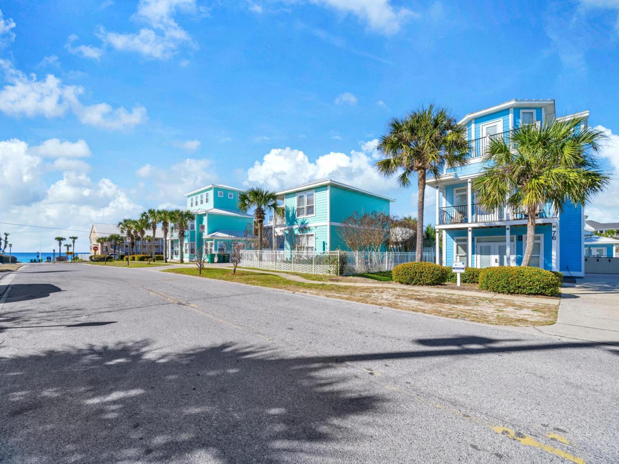 Blue Coconut Holiday home Destin