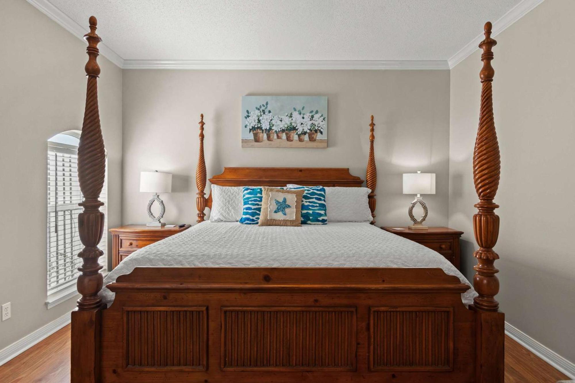 Sweet 'n Salty Private Gated Heated Pool Holiday home
