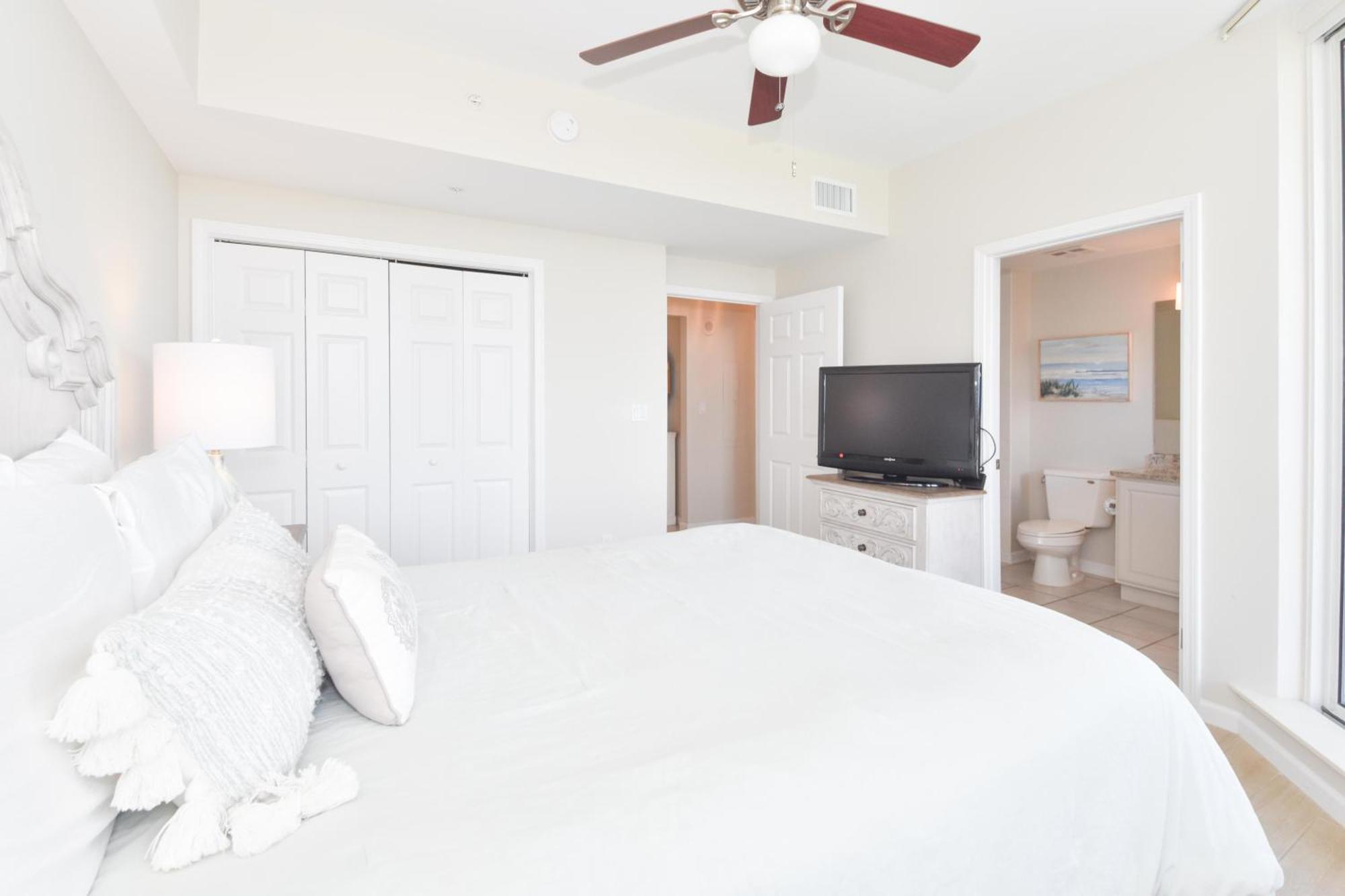 Silver Towers E1406 * Destin