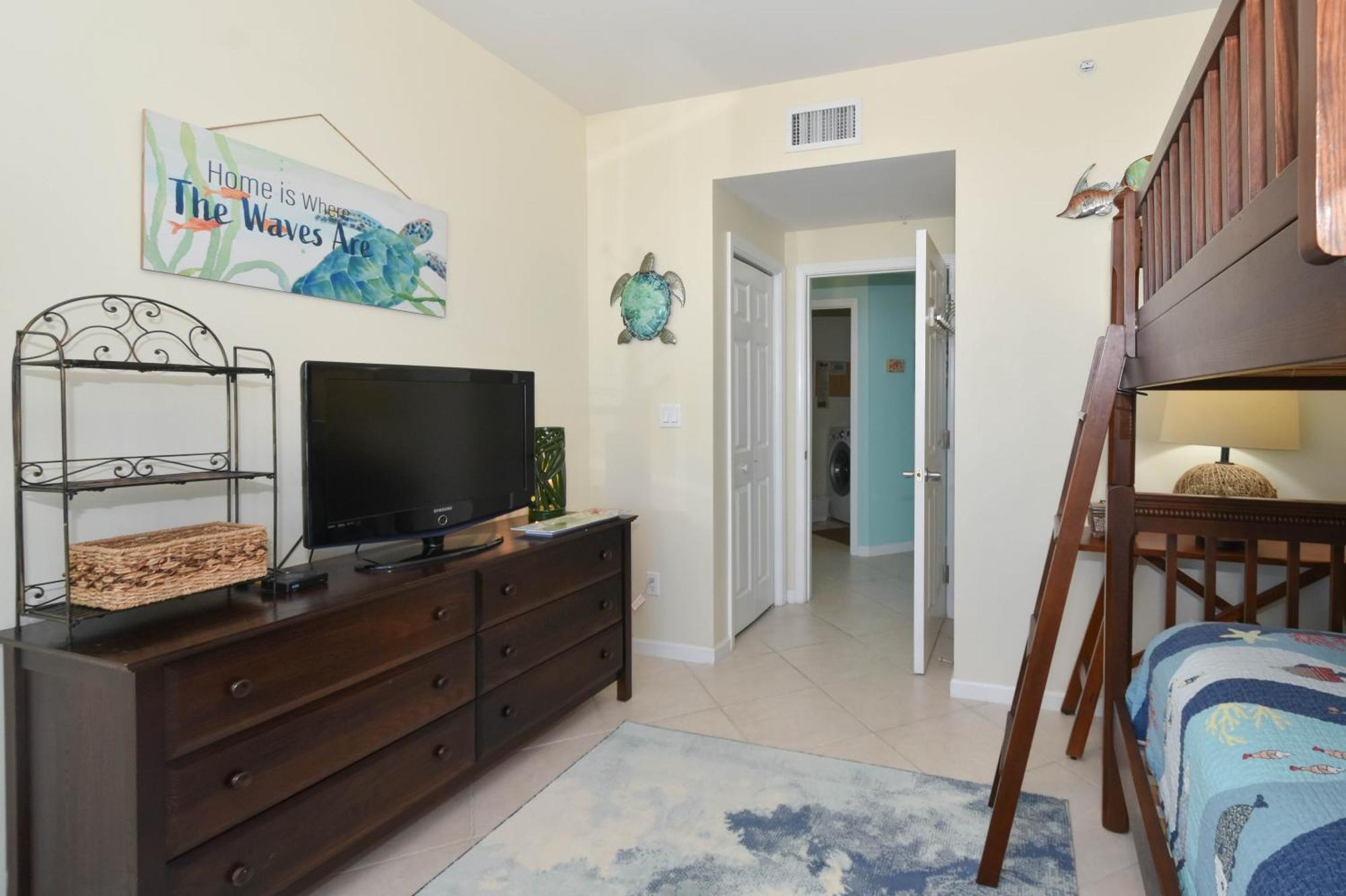 Apartment Silver Towers E1001