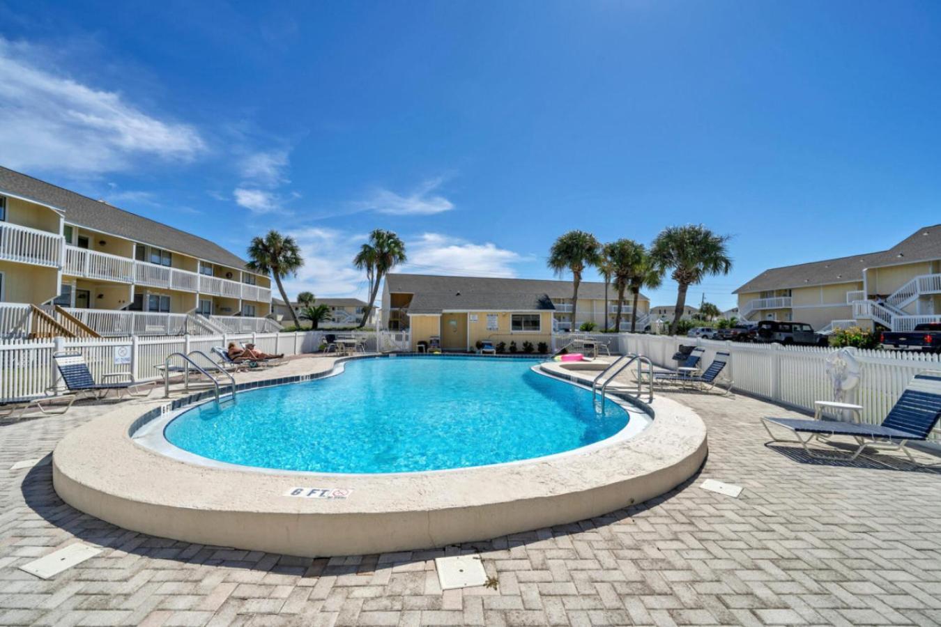 Sandpiper Cove Unit 2082 Two Bedroom Retreat Holiday home