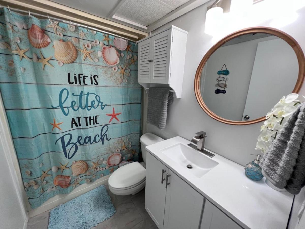 N Tee Time Community Pool Hot Tub Holiday home Destin