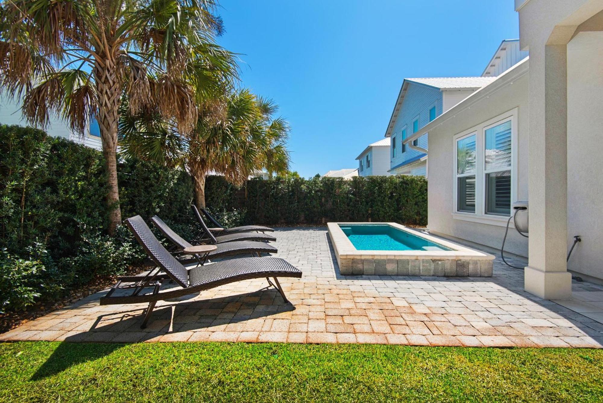 Emerald Daze Holiday home *