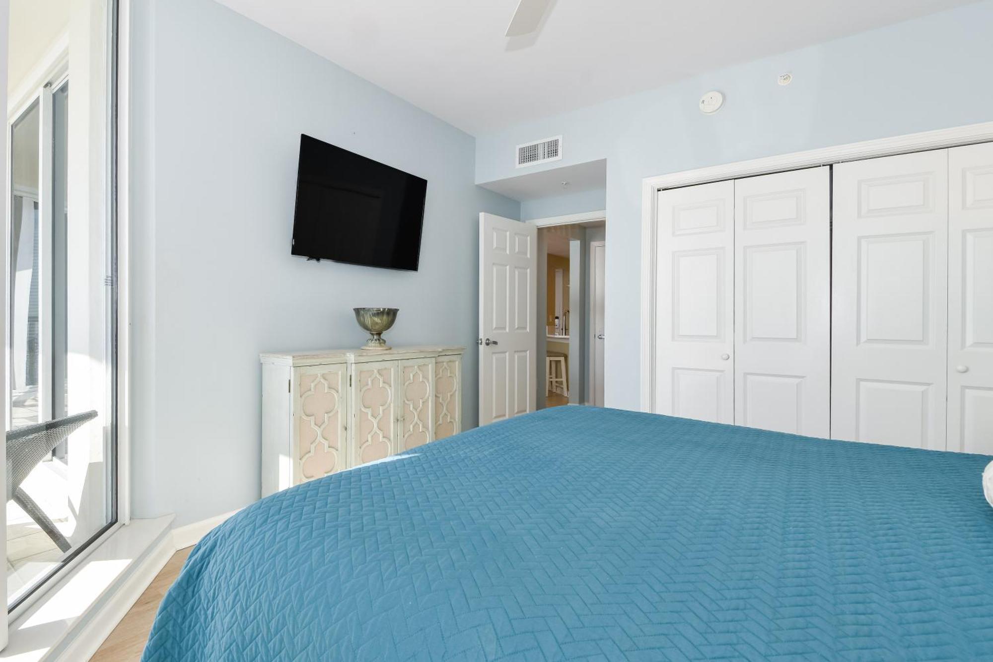 Silver Towers W702 Apartment Destin